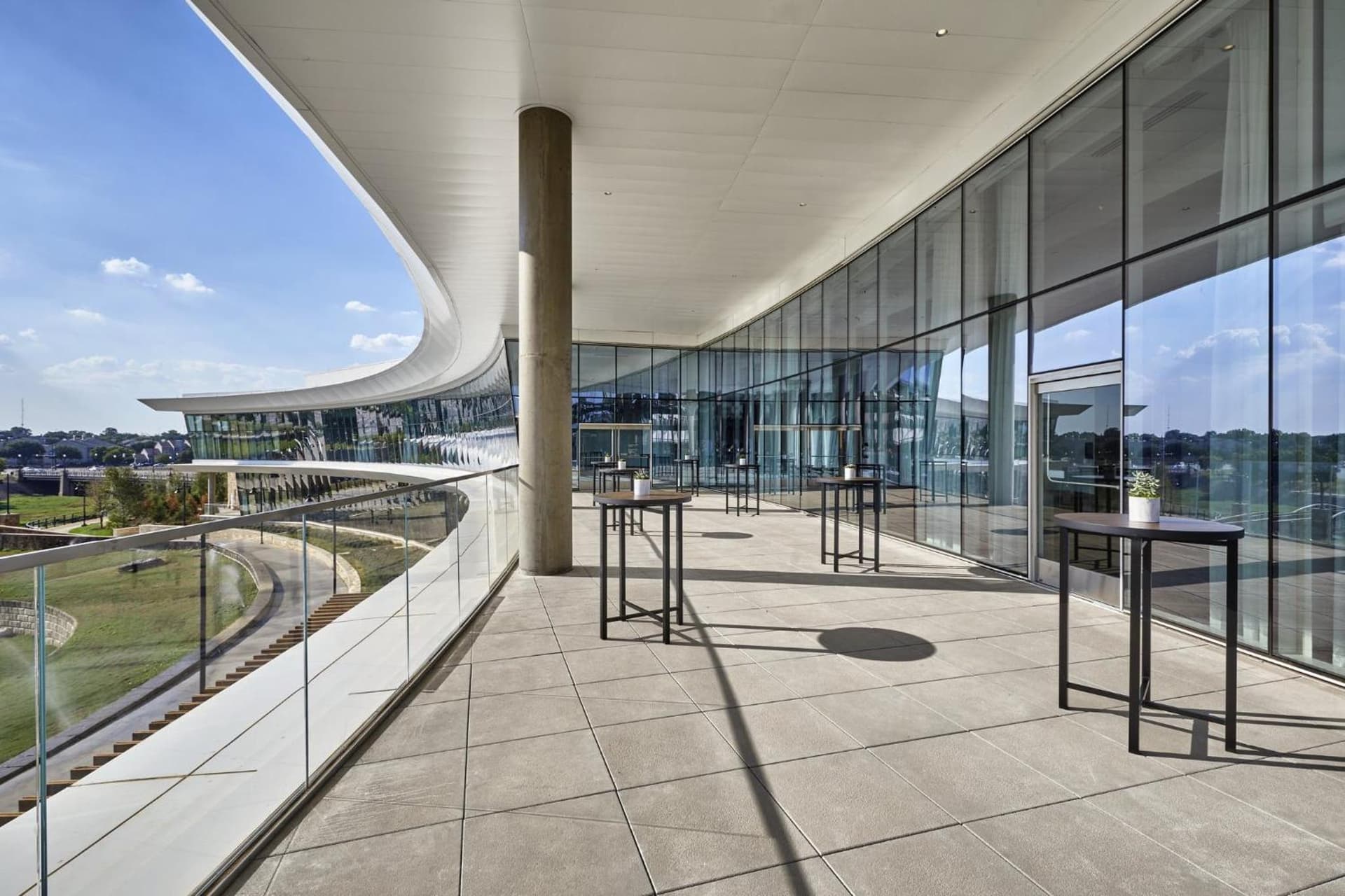 Live! by Loews - Arlington, TX gallery photo in Arlington, TX — image 45
