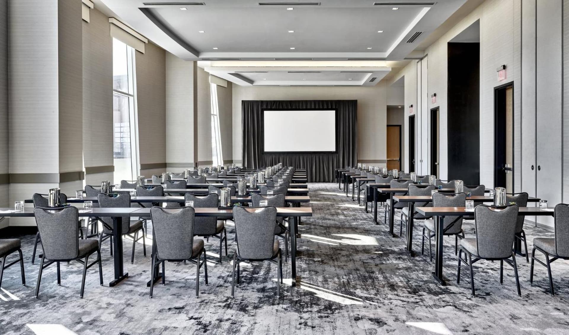 Live! by Loews - Arlington, TX gallery photo in Arlington, TX — image 79