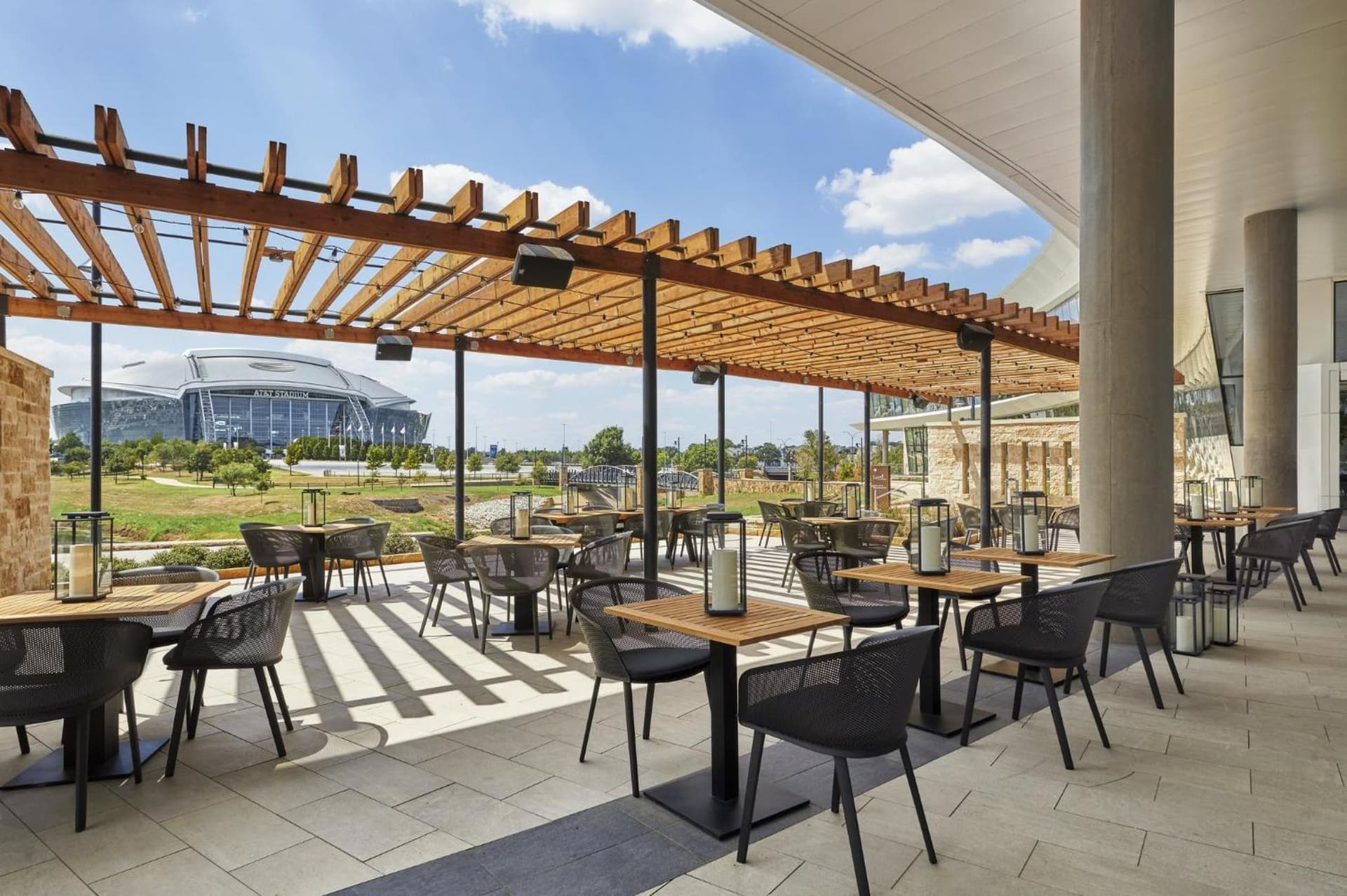 Live! by Loews - Arlington, TX gallery photo in Arlington, TX — image 27