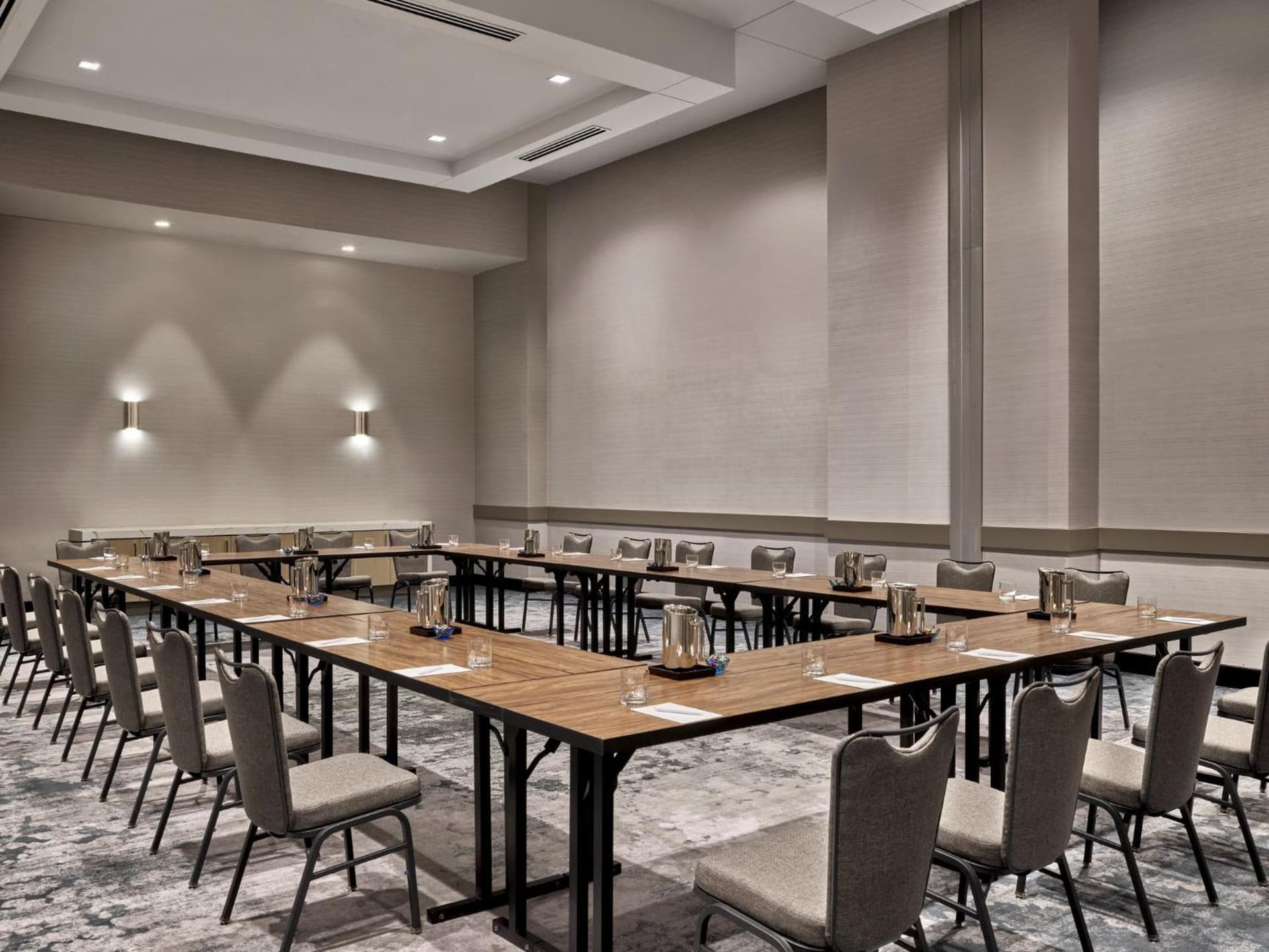 Live! by Loews - Arlington, TX gallery photo in Arlington, TX — image 26