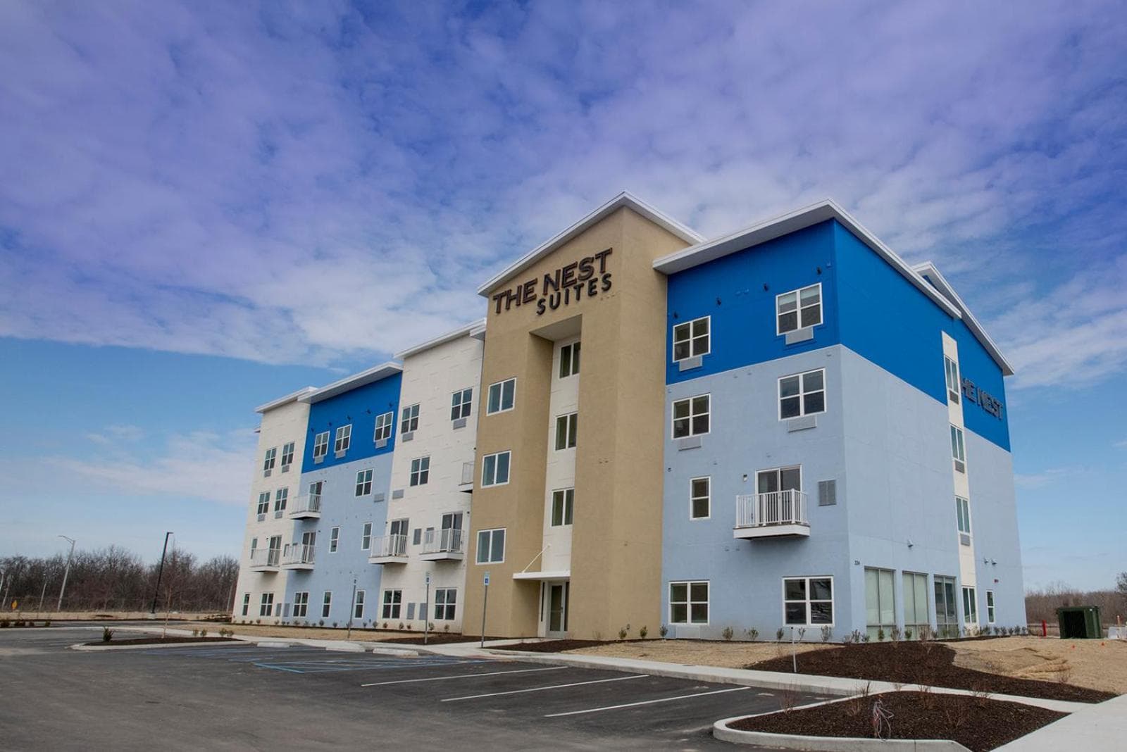 THE NEST — hotel in Greenfield, Indiana