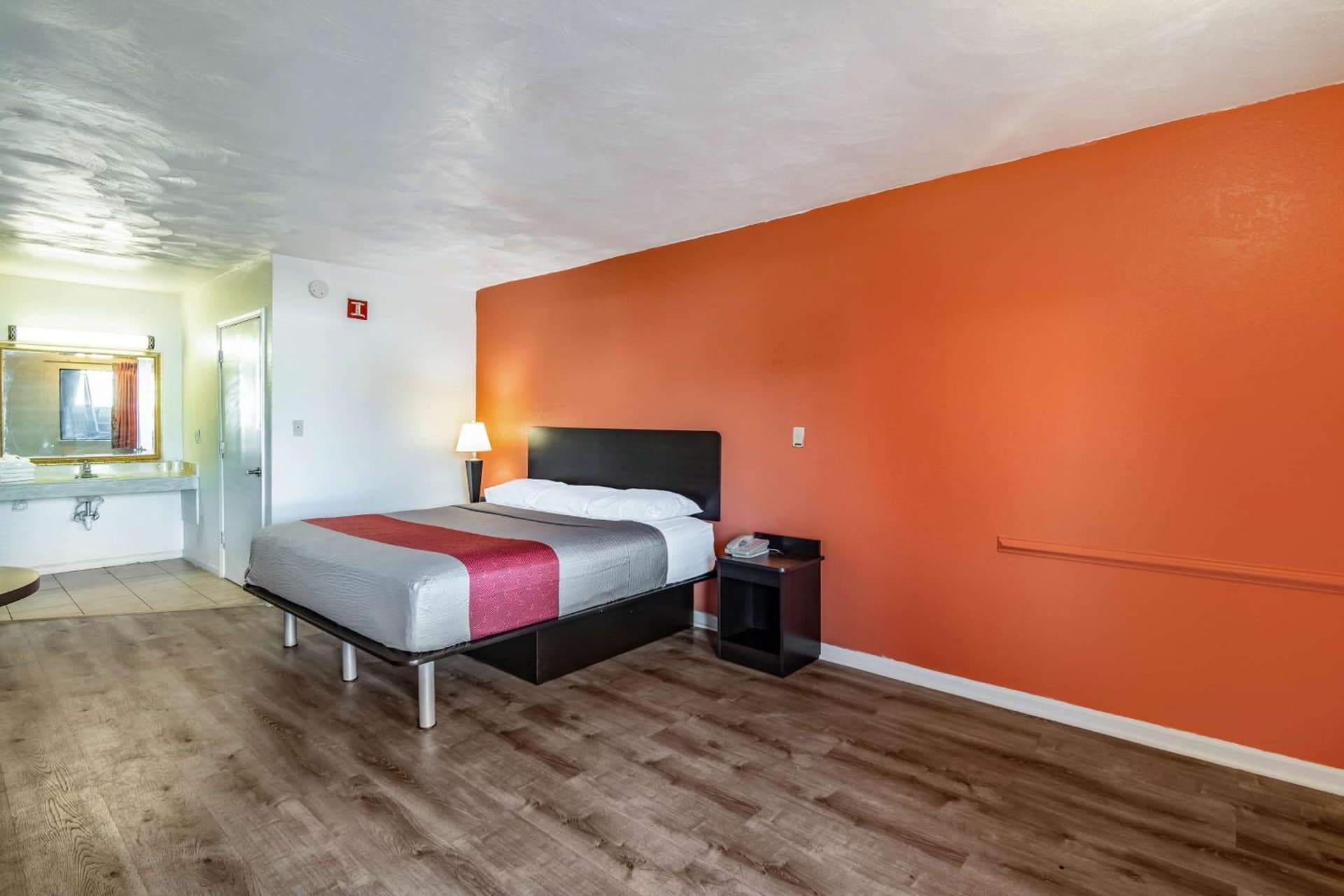 Motel 6-Portsmouth, VA gallery photo in Portsmouth, VA — image 11