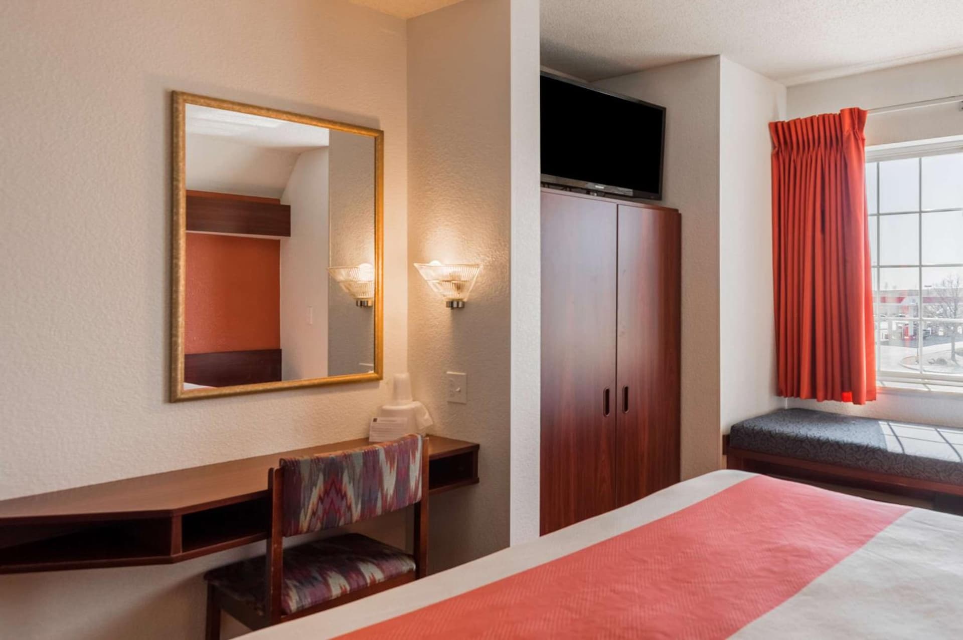 Motel 6-Olathe, KS gallery photo in Olathe, KS — image 23