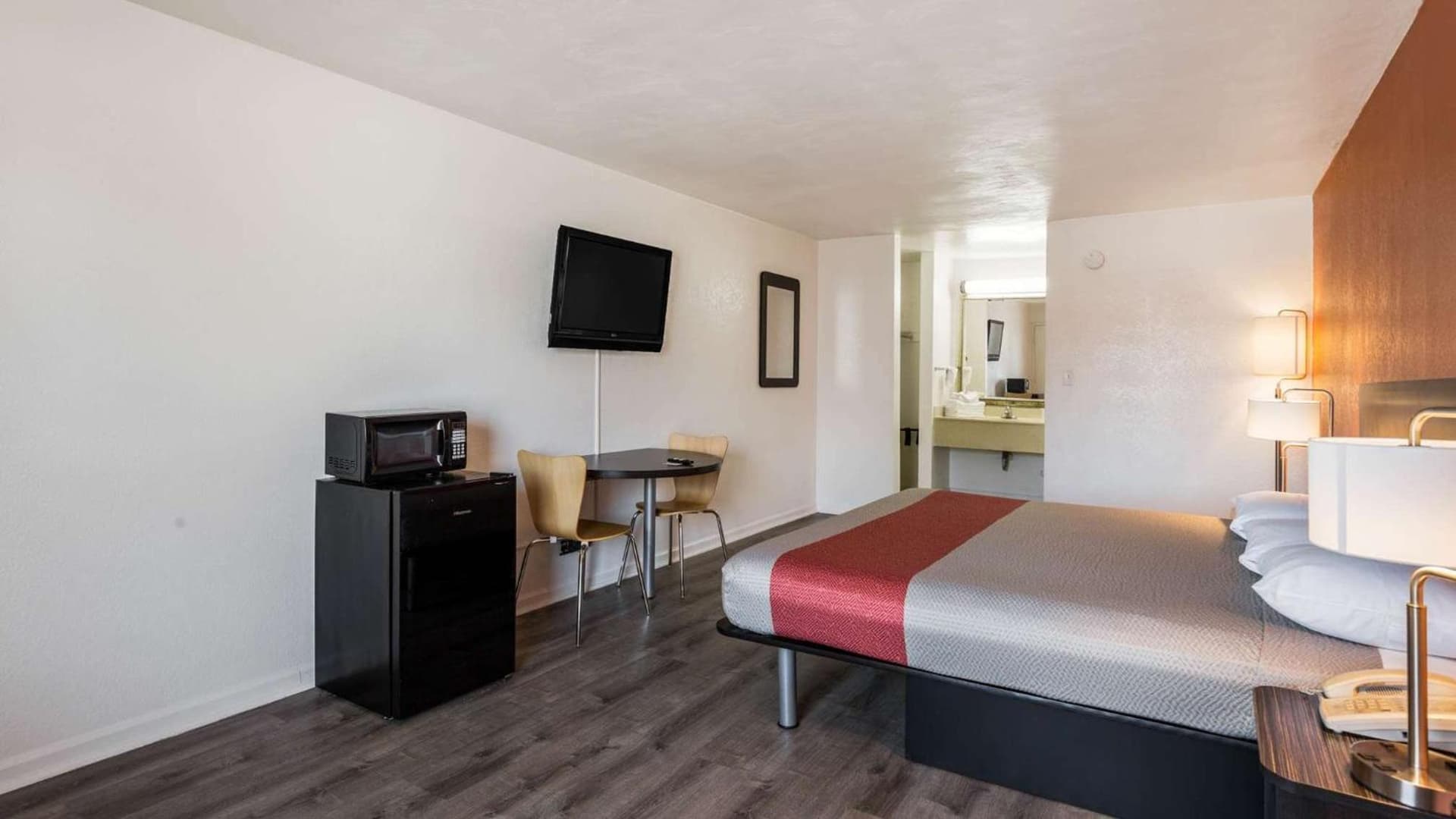 Motel 6-Portsmouth, VA gallery photo in Portsmouth, VA — image 10