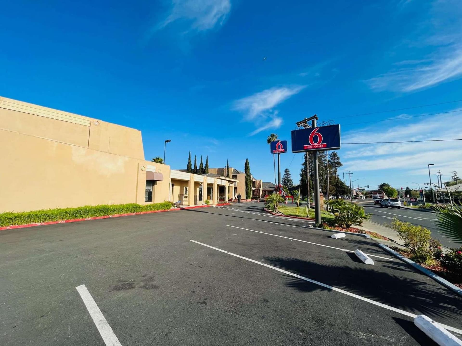Motel 6 Vallejo, CA - Napa Valley featured exterior or lobby in Vallejo, CA — similar hotel
