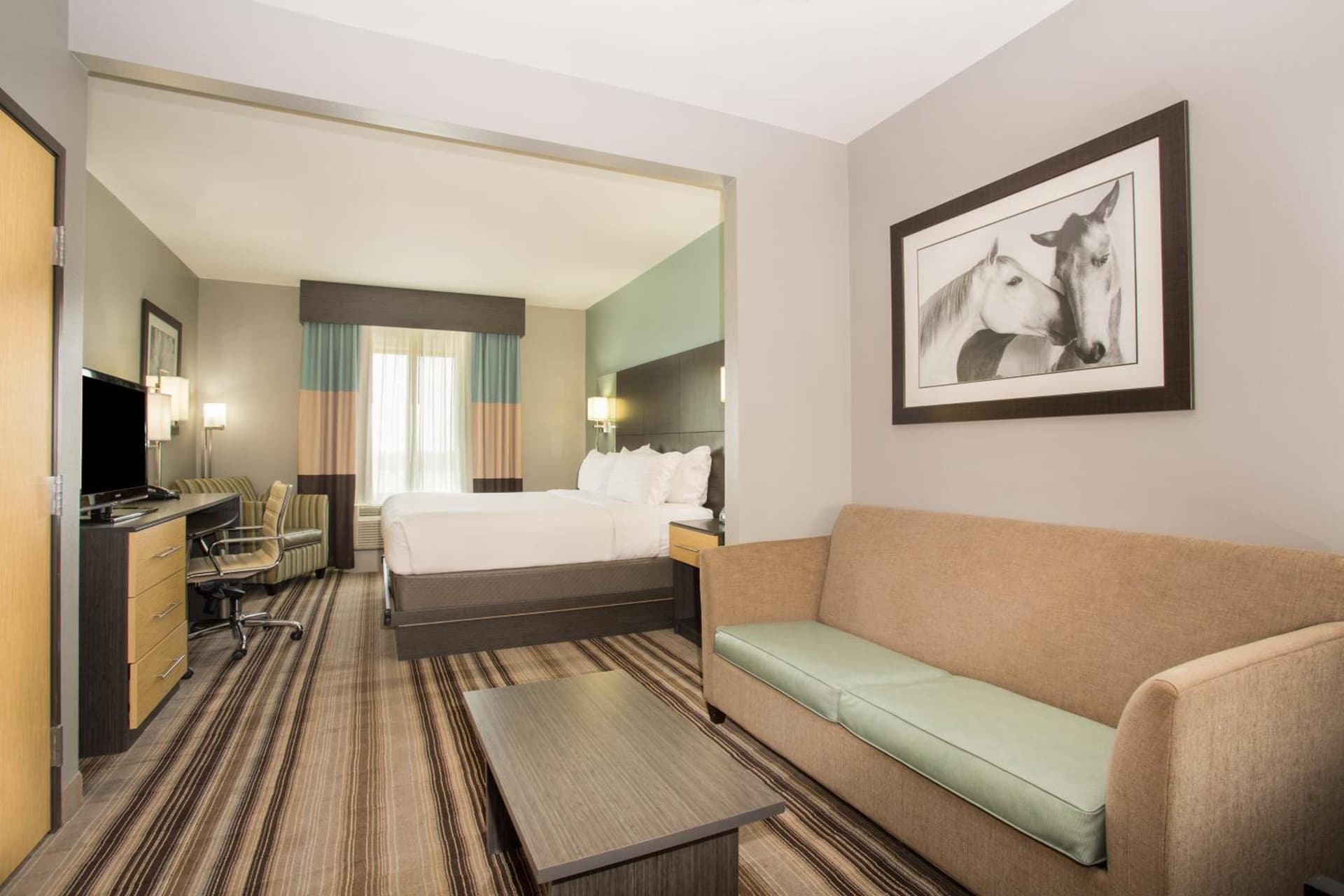 Holiday Inn Express & Suites Amarillo West by IHG interior in Amarillo, TX — gallery photo 2