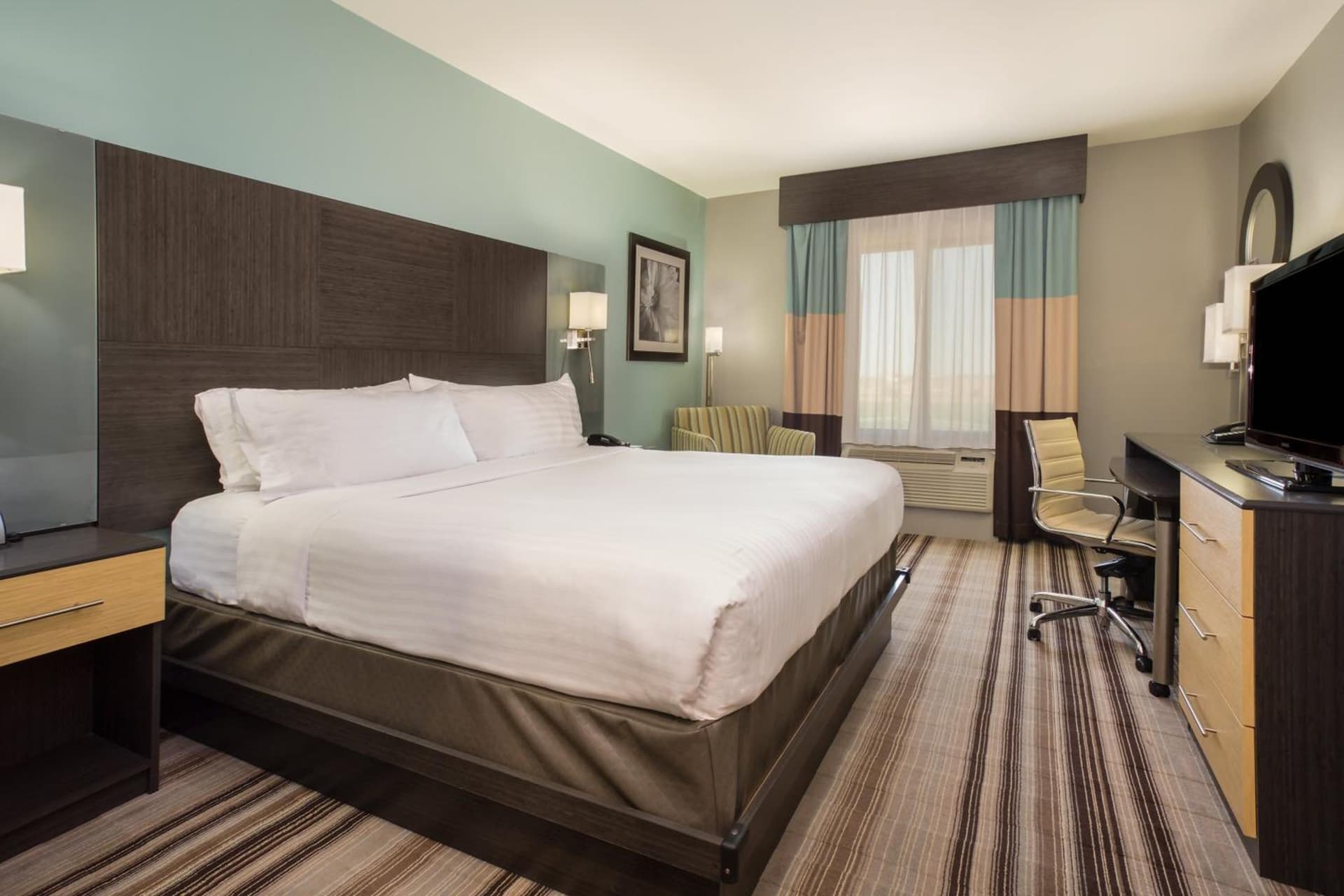Holiday Inn Express & Suites Amarillo West by IHG gallery photo in Amarillo, TX — image 14