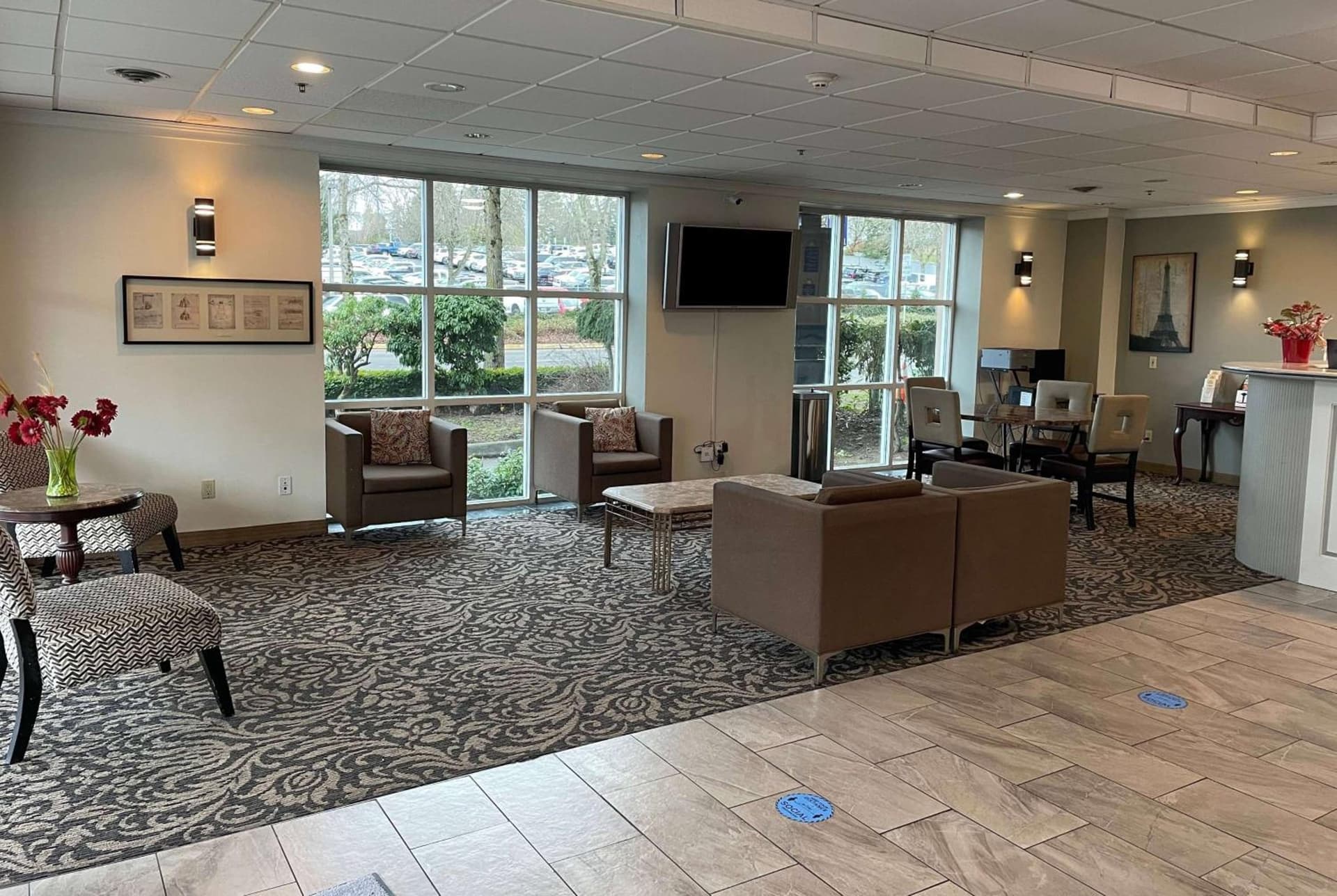 Days Inn by Wyndham Seatac Airport property views in SeaTac, WA — gallery photo 3