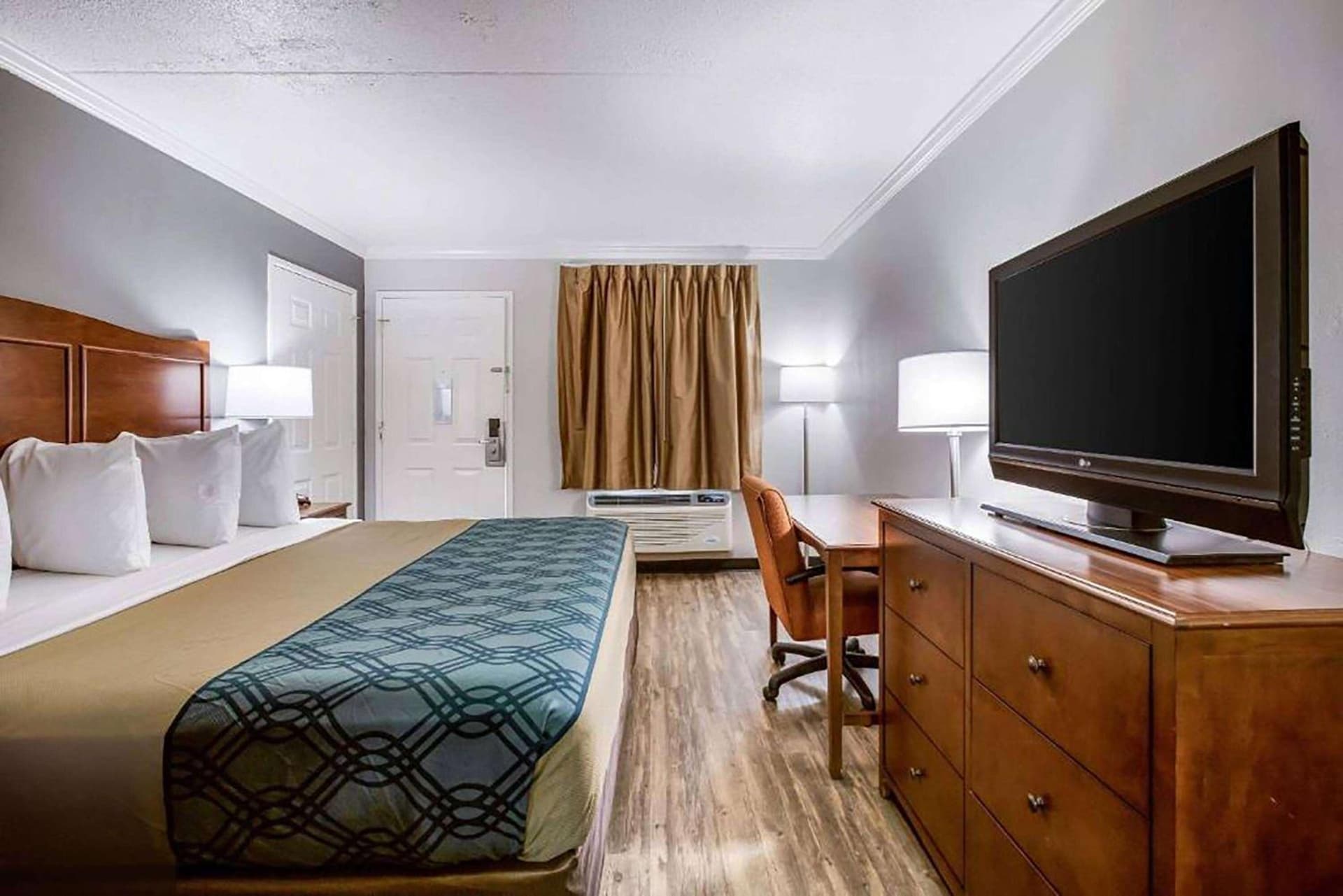 Travelodge by Wyndham Canton-Livonia Area, MI gallery photo in Canton — image 8