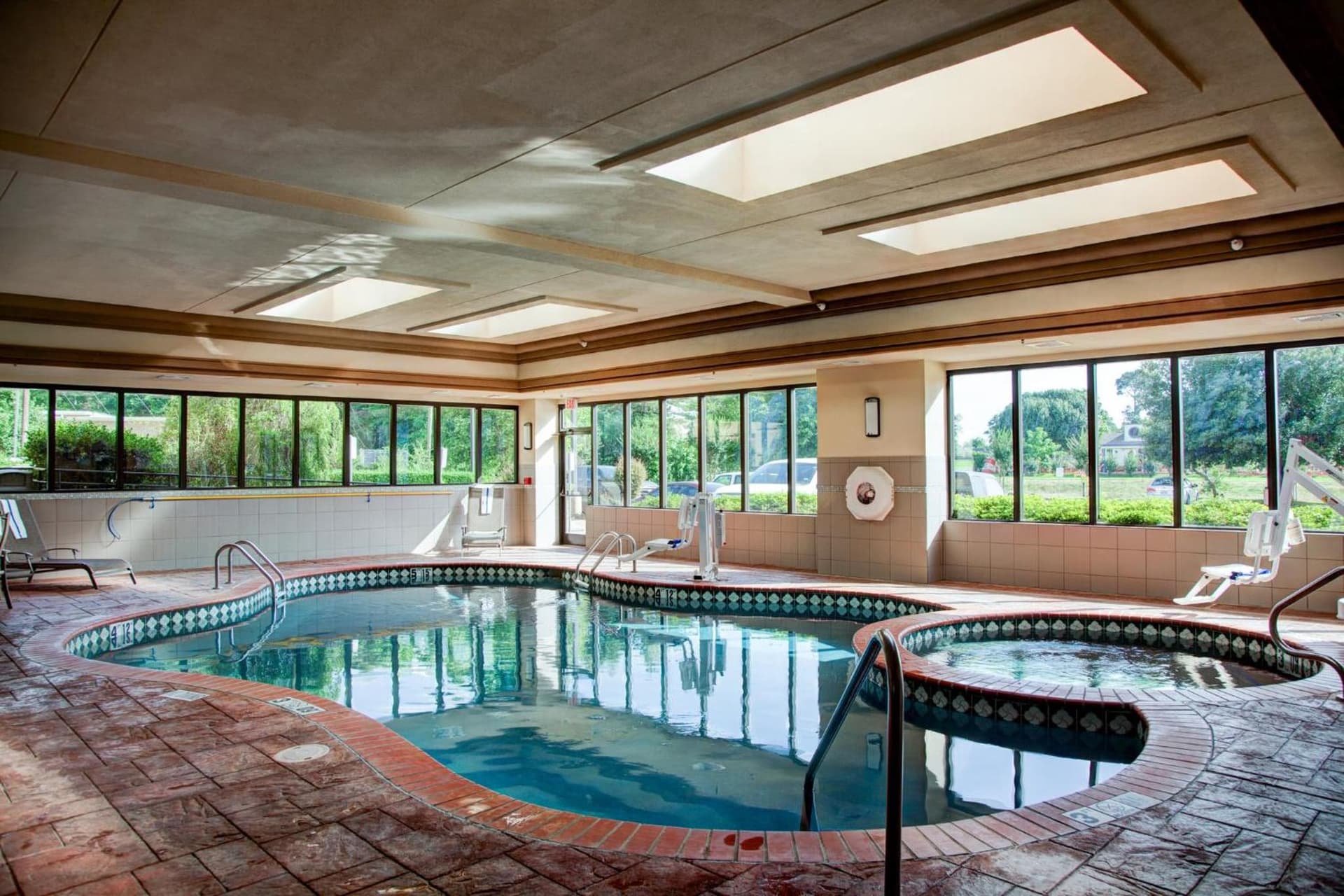 Country Inn & Suites by Radisson, Tyler University Area gallery photo in Tyler, TX — image 31
