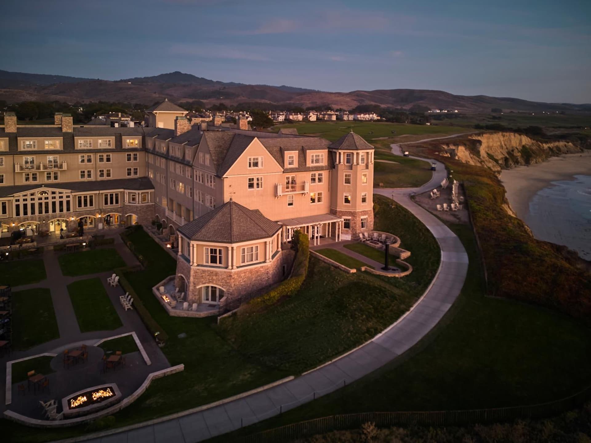 The Ritz-Carlton, Half Moon Bay interior in Half Moon Bay, CA — gallery photo 2