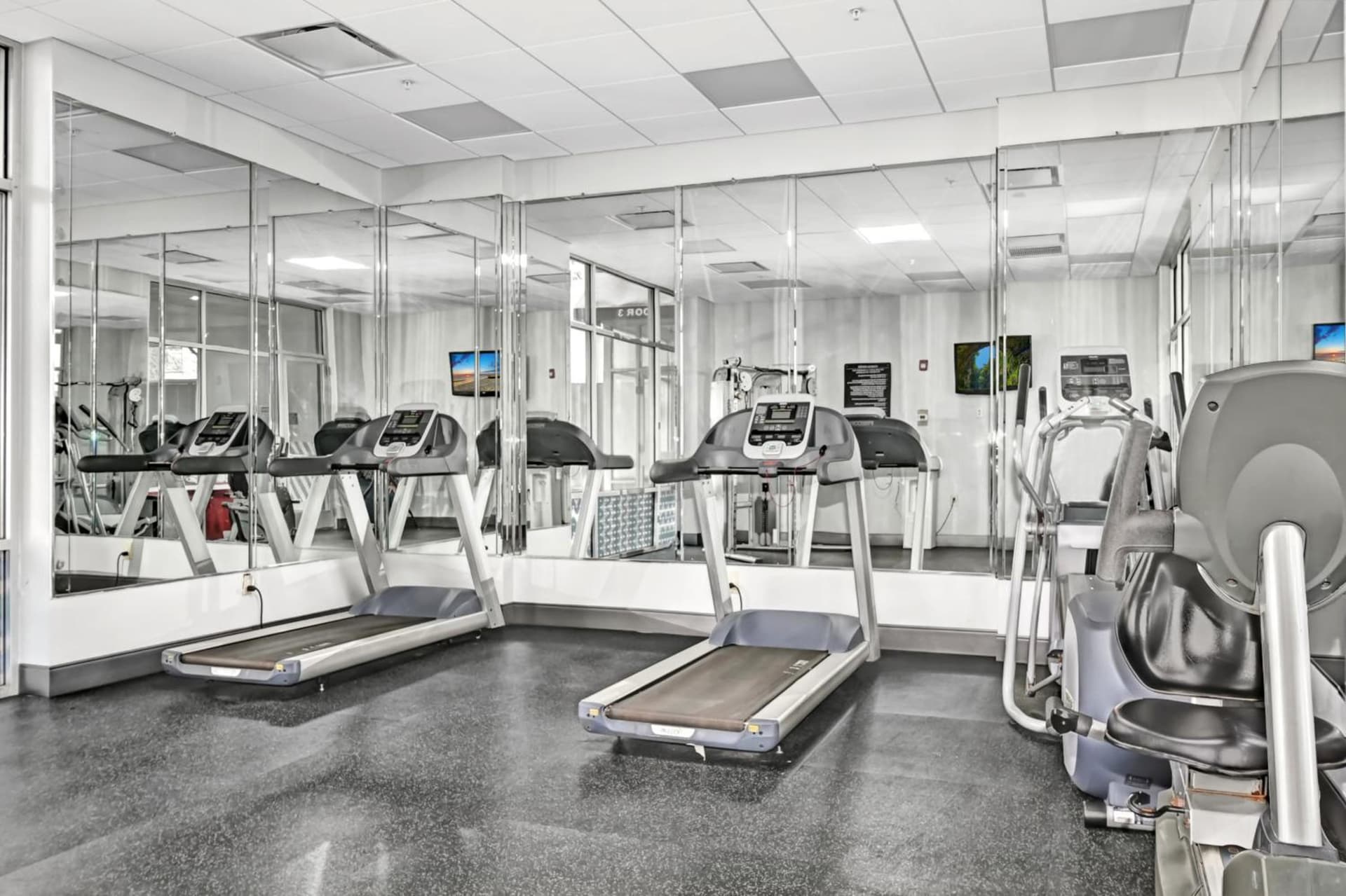 Holiday Inn - Piscataway - Somerset by IHG gallery photo in Piscataway, NJ — image 78