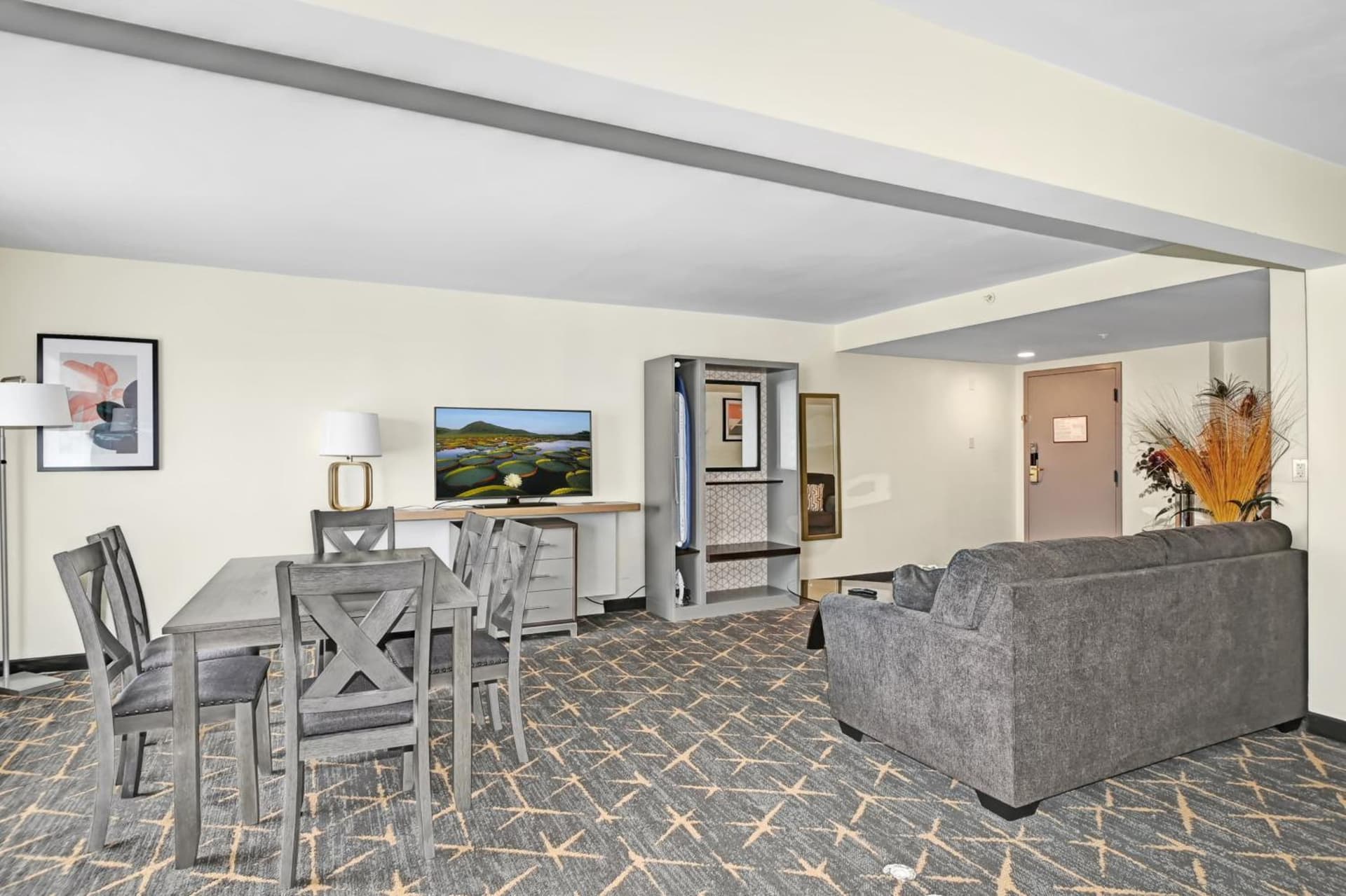 Holiday Inn - Piscataway - Somerset by IHG gallery photo in Piscataway, NJ — image 39