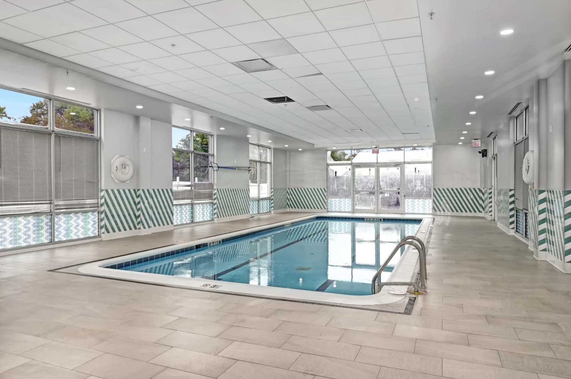 Holiday Inn - Piscataway - Somerset by IHG interior in Piscataway, NJ — gallery photo 2
