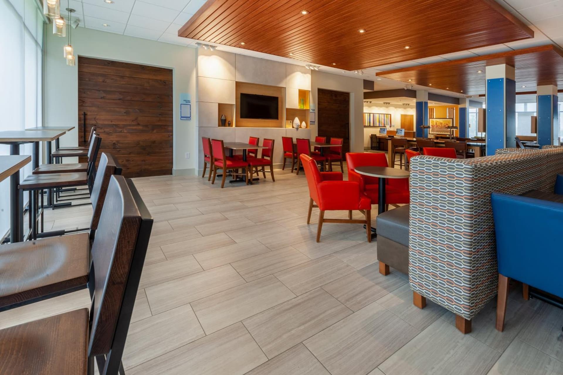 Holiday Inn Express & Suites Brunswick-Harpers Ferry Area by IHG gallery photo in Brunswick, MD — image 57
