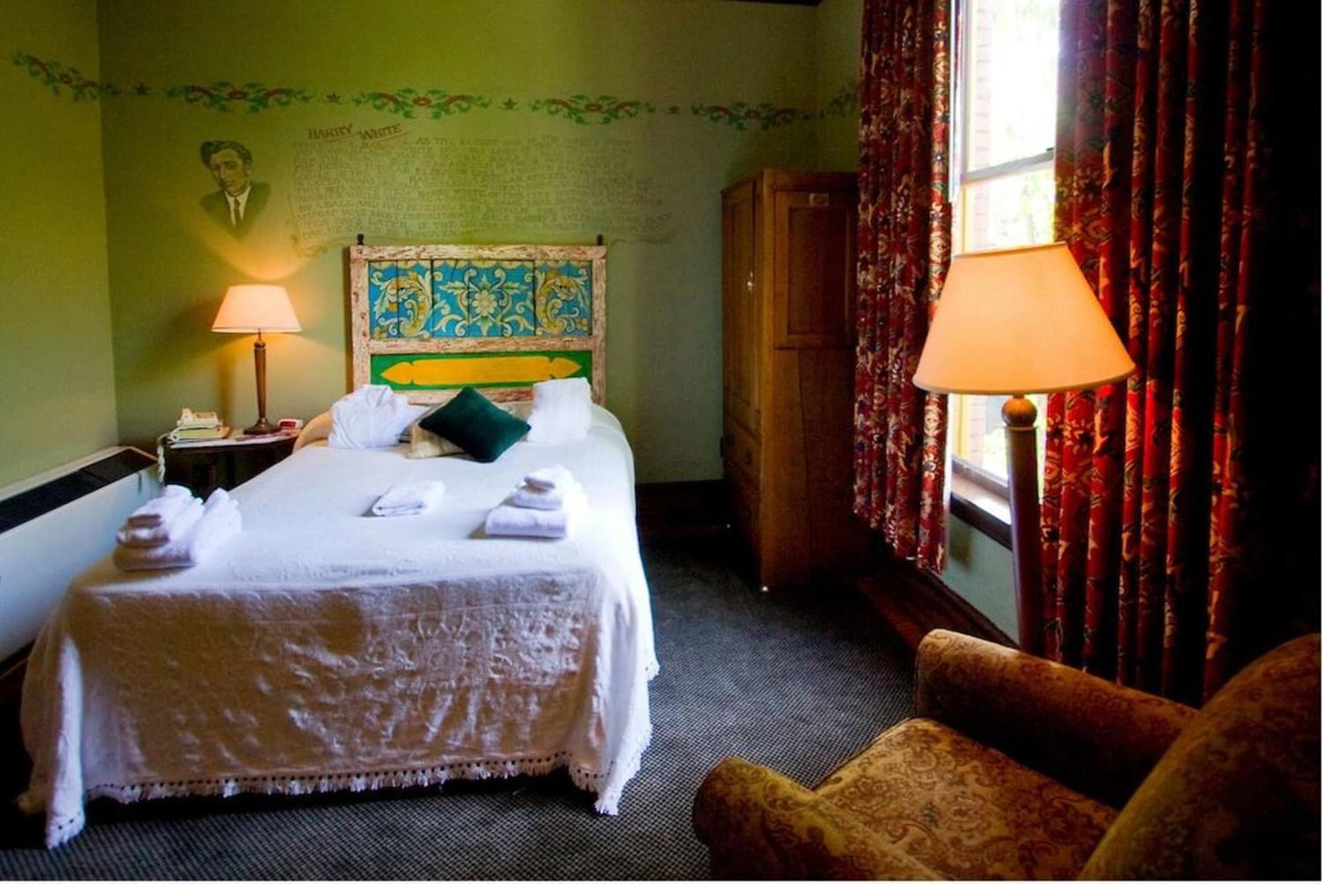 McMenamins Hotel Oregon gallery photo in McMinnville, OR — image 7