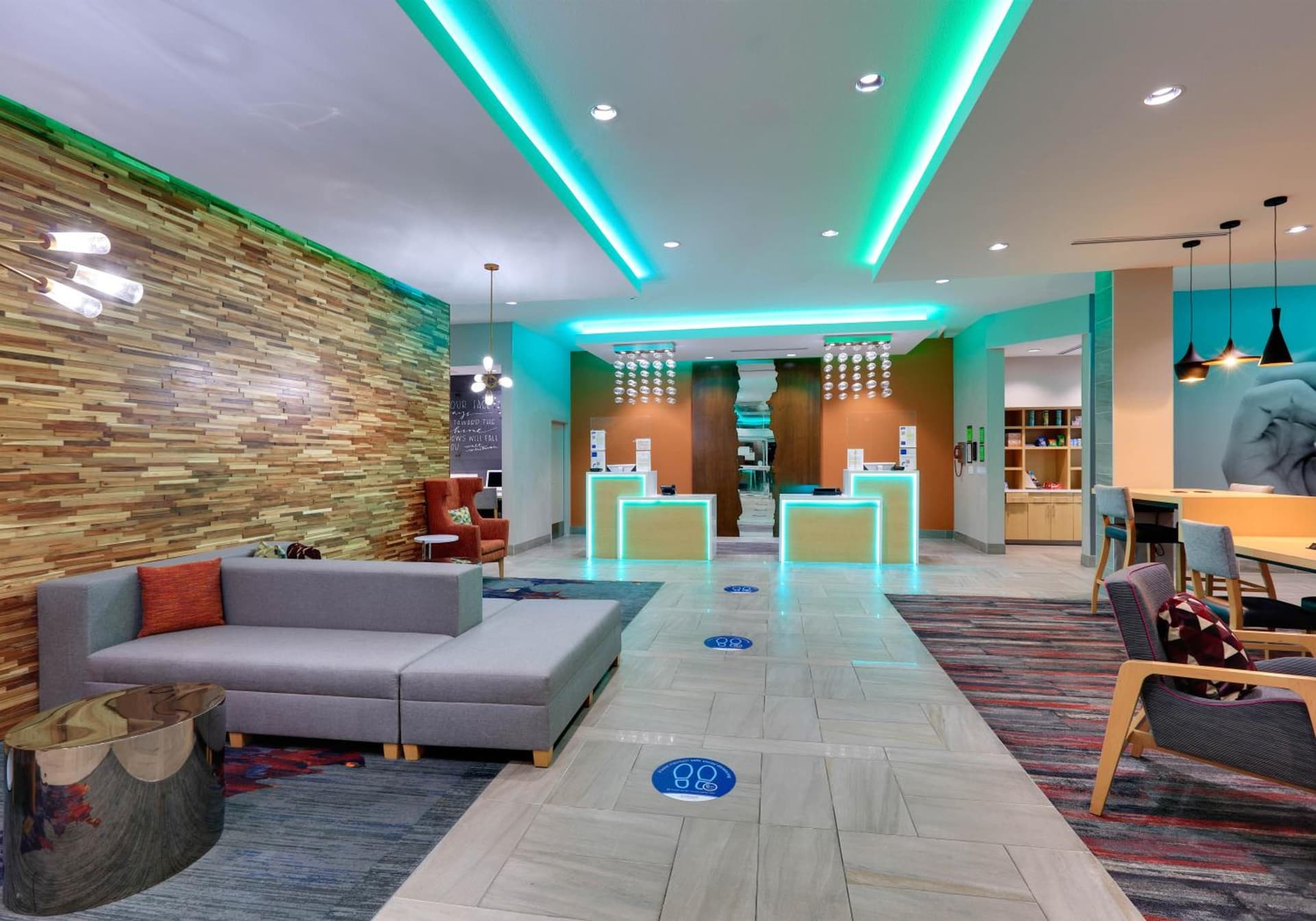 La Quinta Inn & Suites by Wyndham Lakeway gallery photo in Lakeway, TX — image 33