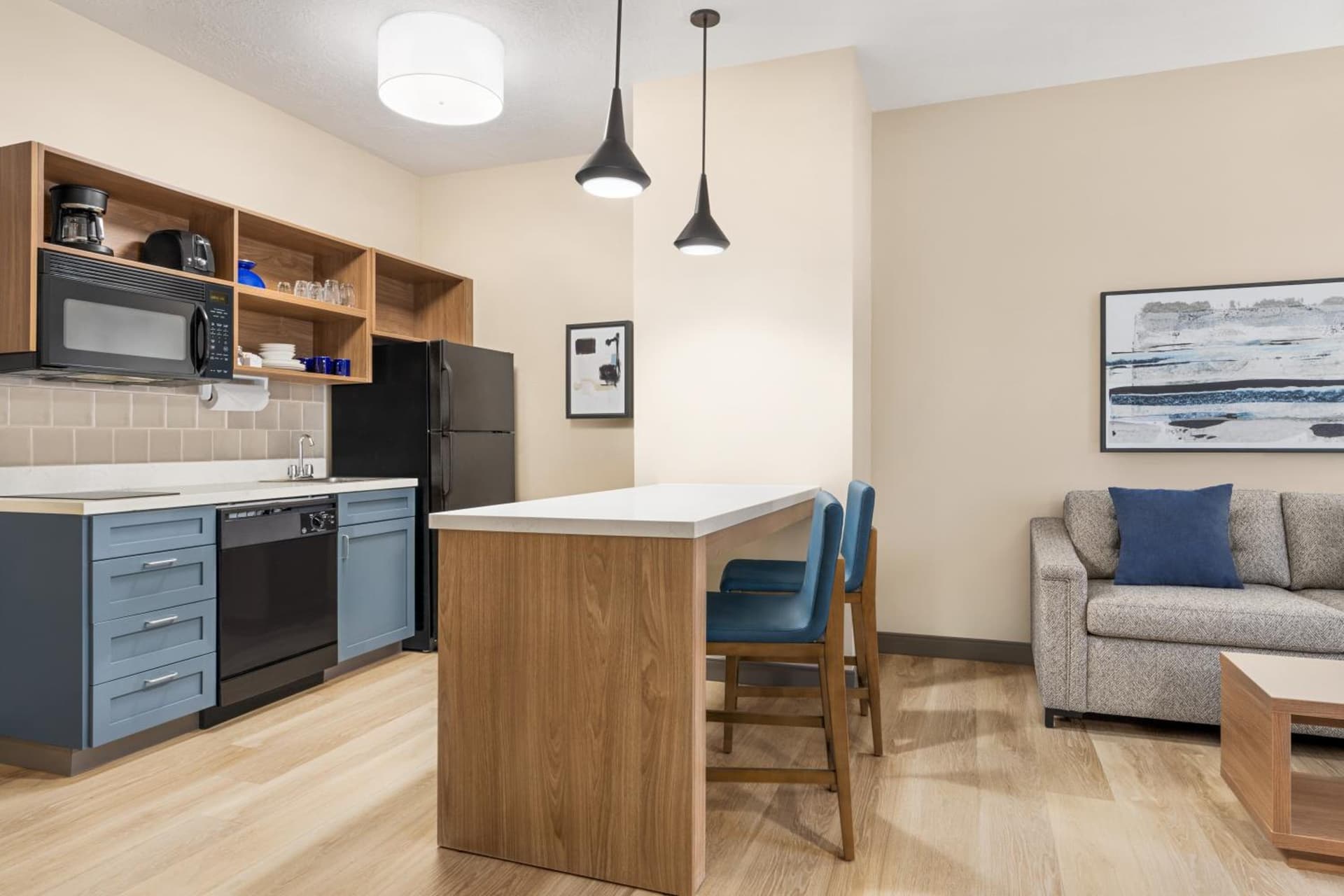 Candlewood Suites Boise-Meridian by IHG interior in Meridian, ID — gallery photo 2