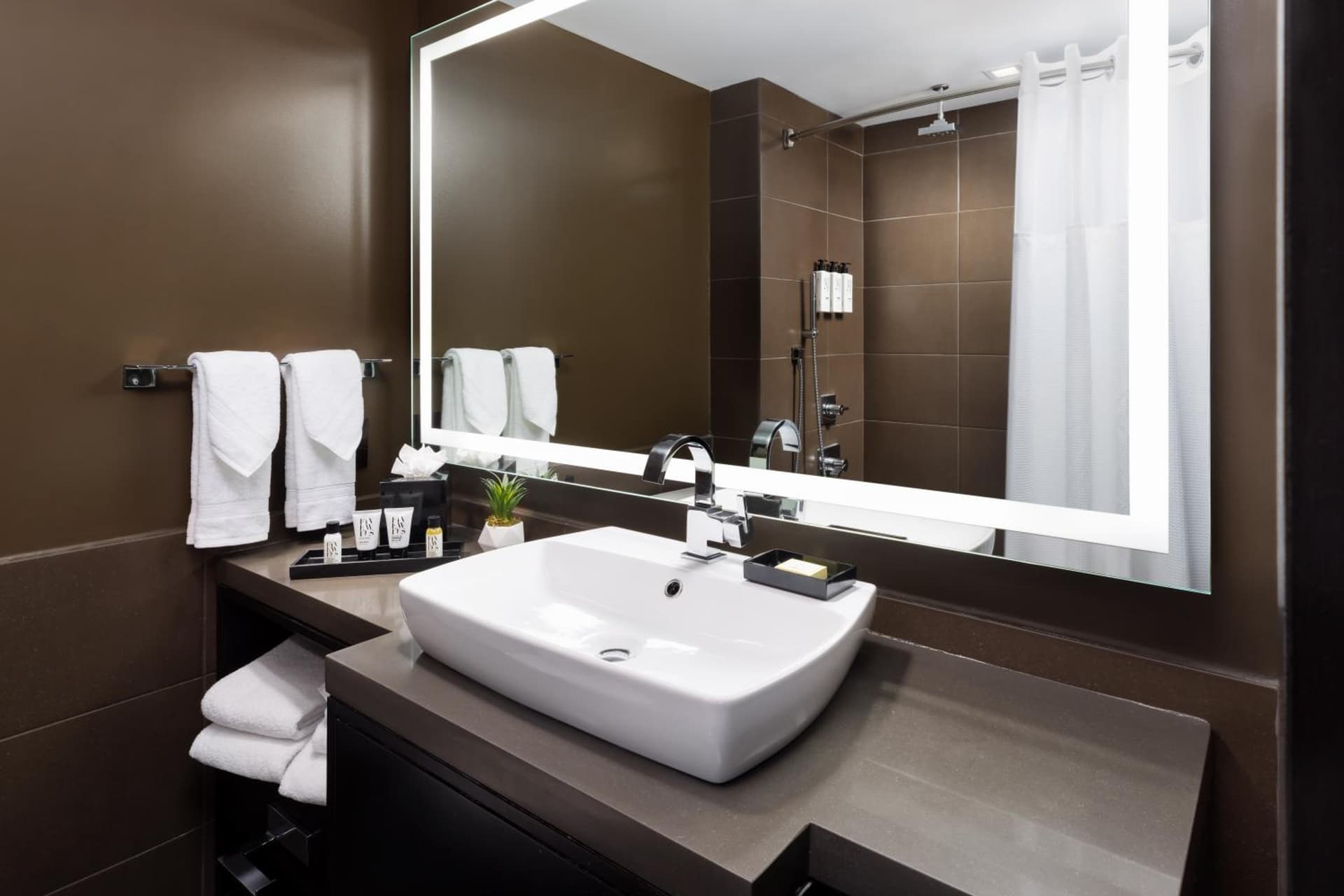 M Social Hotel New York Times Square gallery photo in New York, NY — image 63