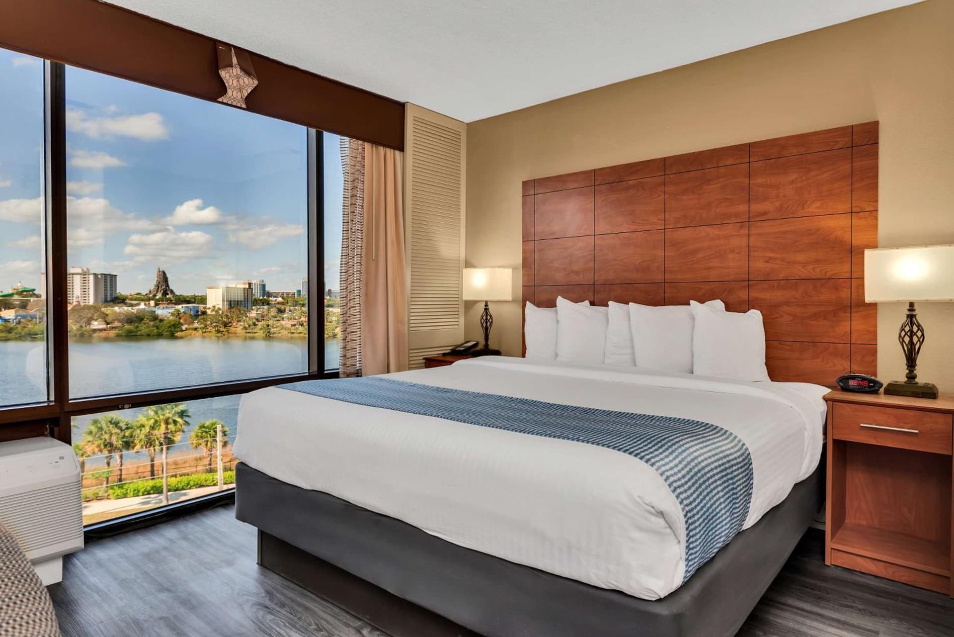 Best Western Orlando Gateway Hotel gallery photo in Orlando, FL — image 28