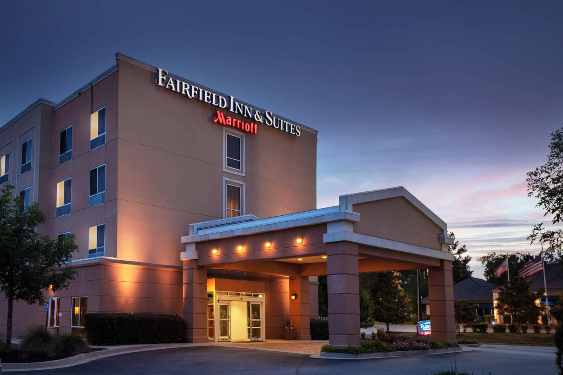 Fairfield by Marriott Inn and Suites Augusta Fort Eisenhower Area featured exterior or lobby in Augusta, GA — similar hotel