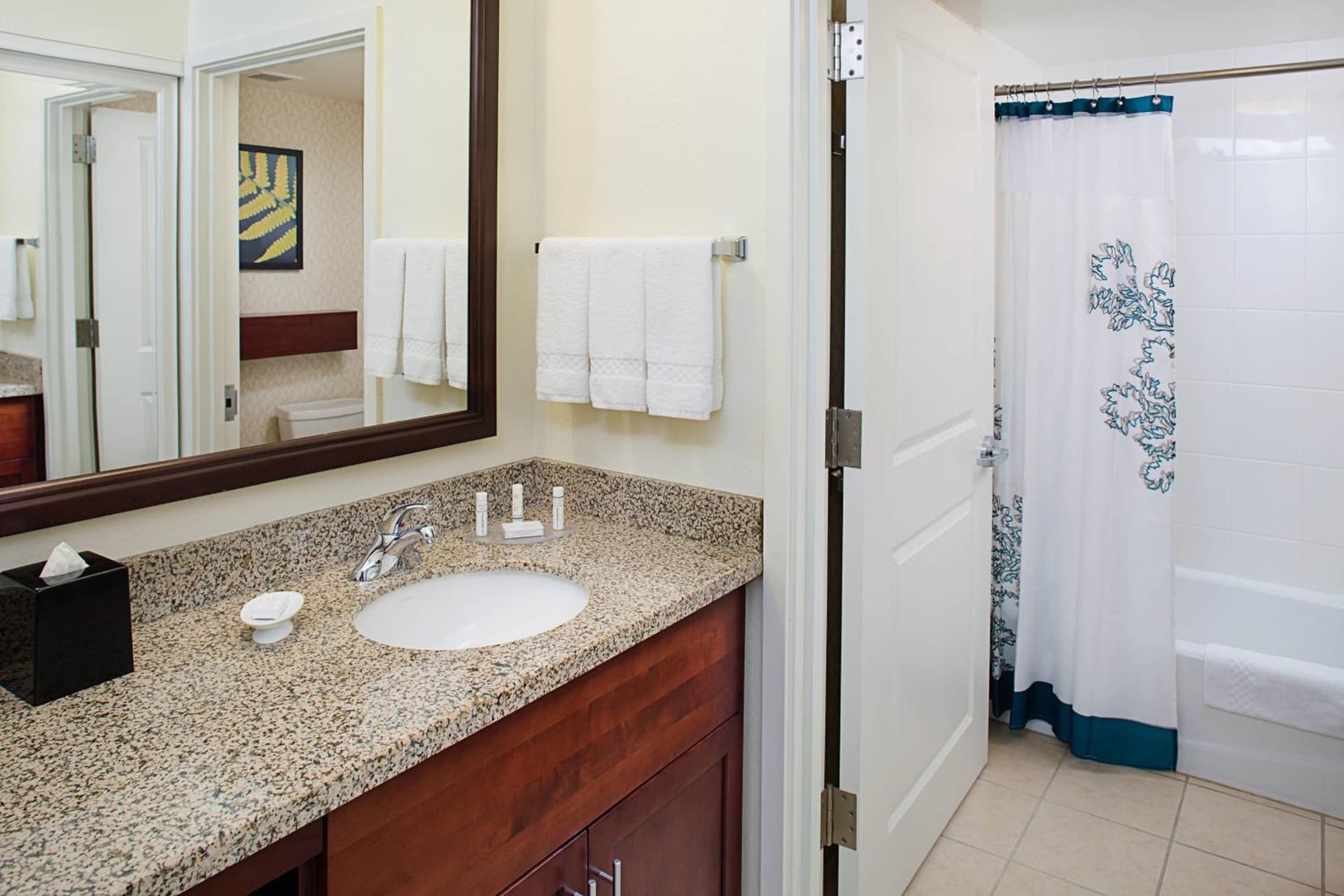 Residence Inn Seattle Bellevue Downtown gallery photo in Bellevue, WA — image 7