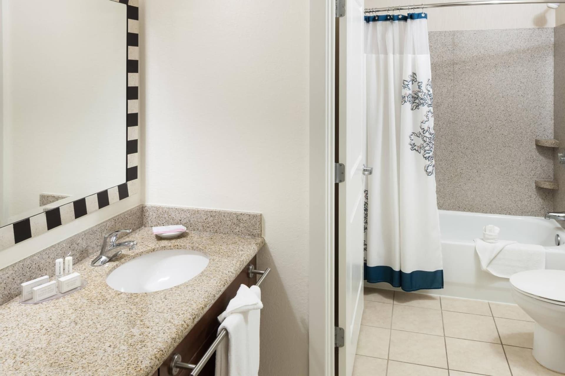 Residence Inn by Marriott Boston Marlborough gallery photo in Marlborough, MA — image 6