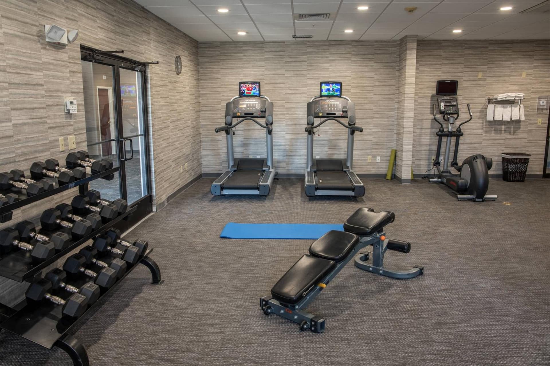 Courtyard by Marriott Norwich property views in Norwich, CT — gallery photo 3