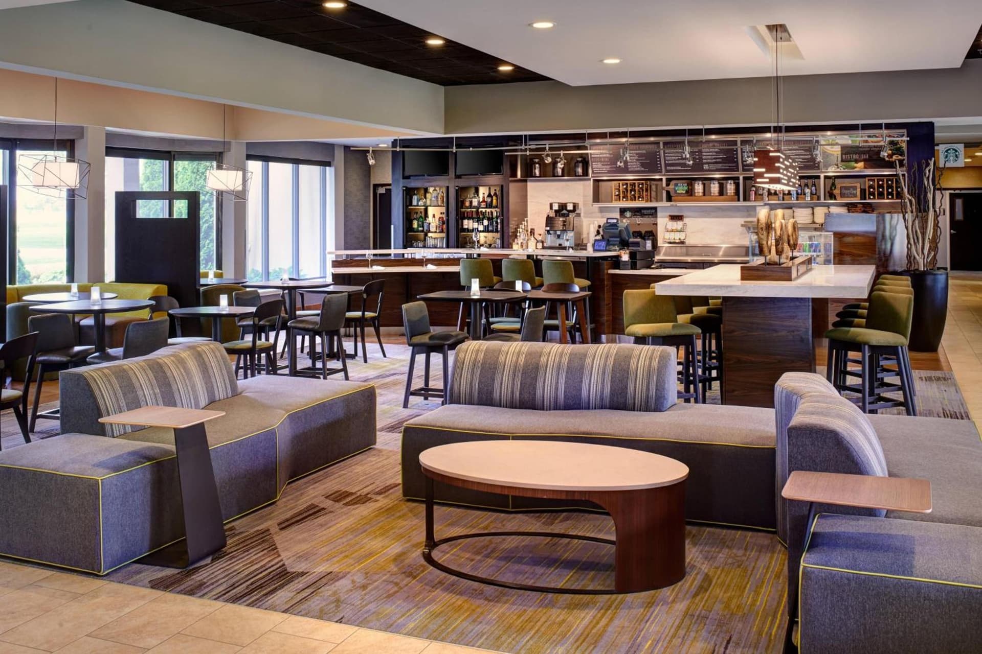 Courtyard by Marriott Detroit Dearborn gallery photo in Dearborn, MI — image 19