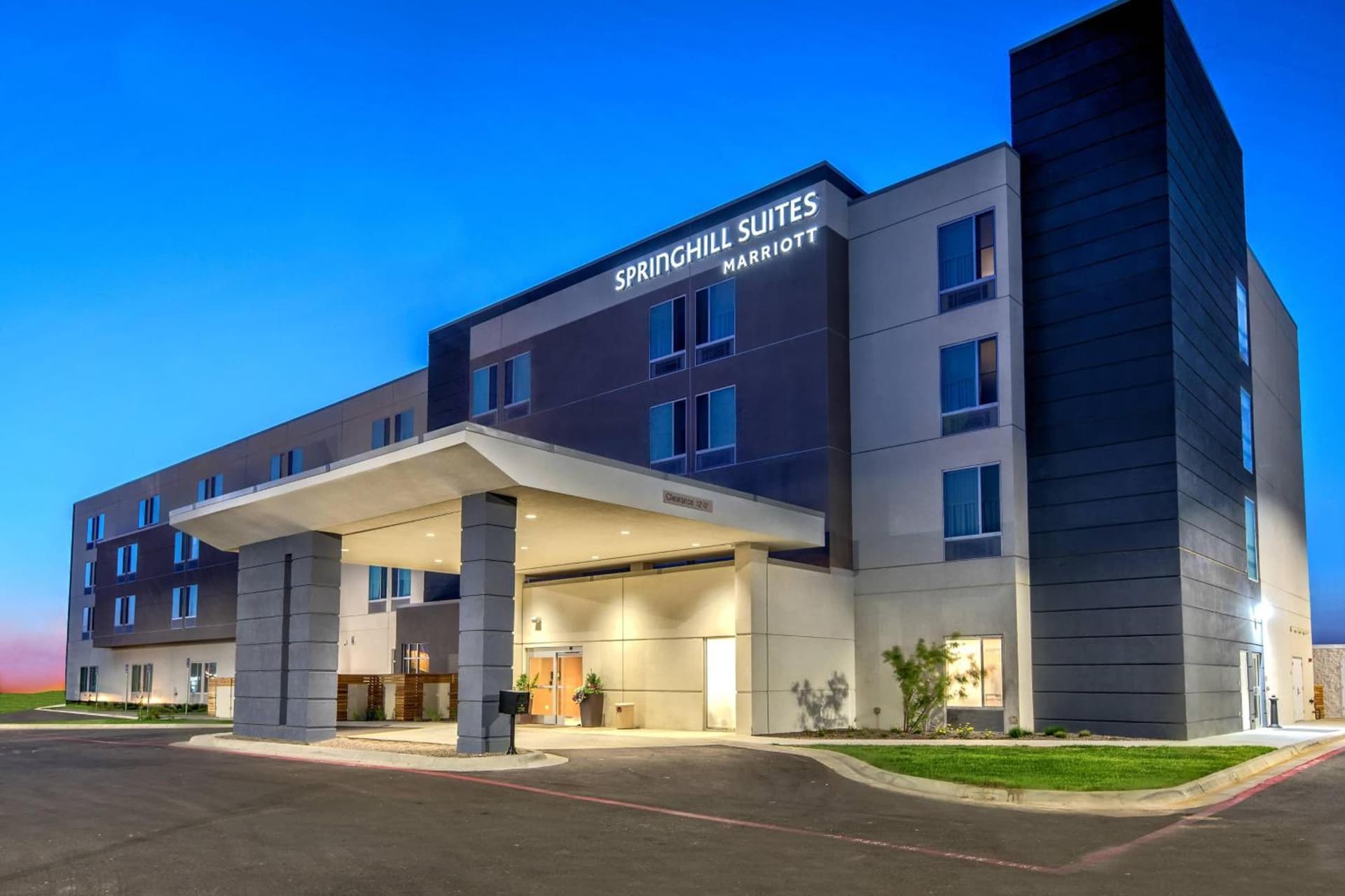 SpringHill Suites by Marriott Amarillo interior in Amarillo, TX — gallery photo 2