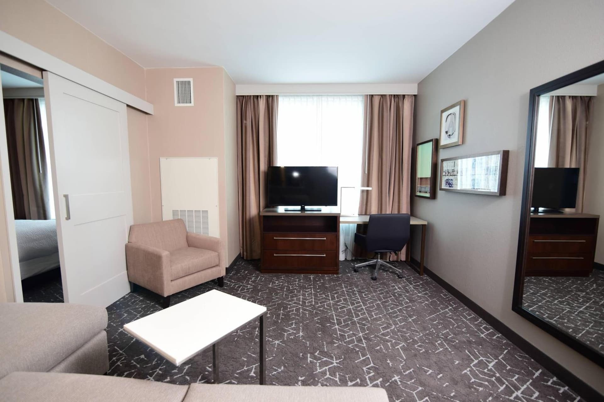 Residence Inn by Marriott Nashville Downtown/Convention Center gallery photo in Nashville, TN — image 27