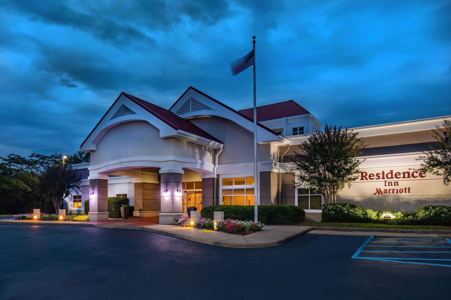 Residence Inn by Marriott Norfolk Airport gallery photo in Norfolk, VA — image 6