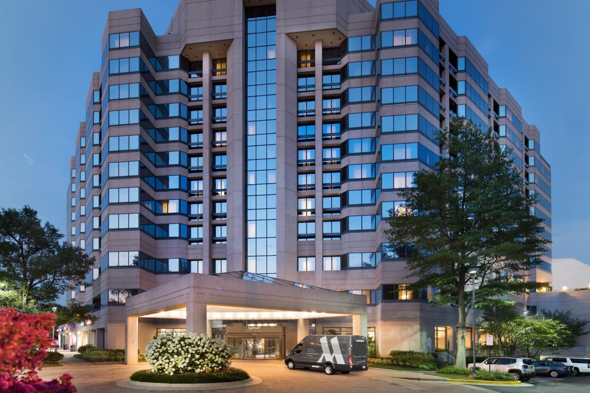 Washington Dulles Marriott Suites interior in Herndon, VA — gallery photo 2
