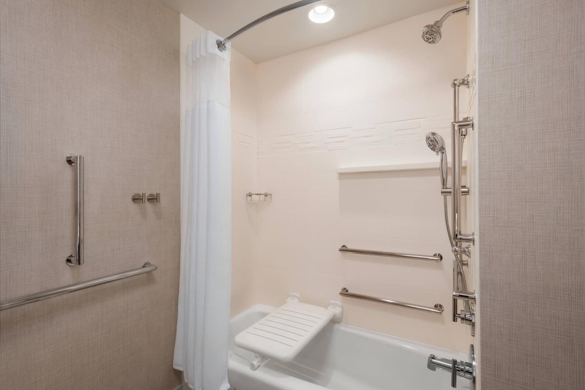 Residence Inn by Marriott Des Moines Ankeny gallery photo in Ankeny, IA — image 33