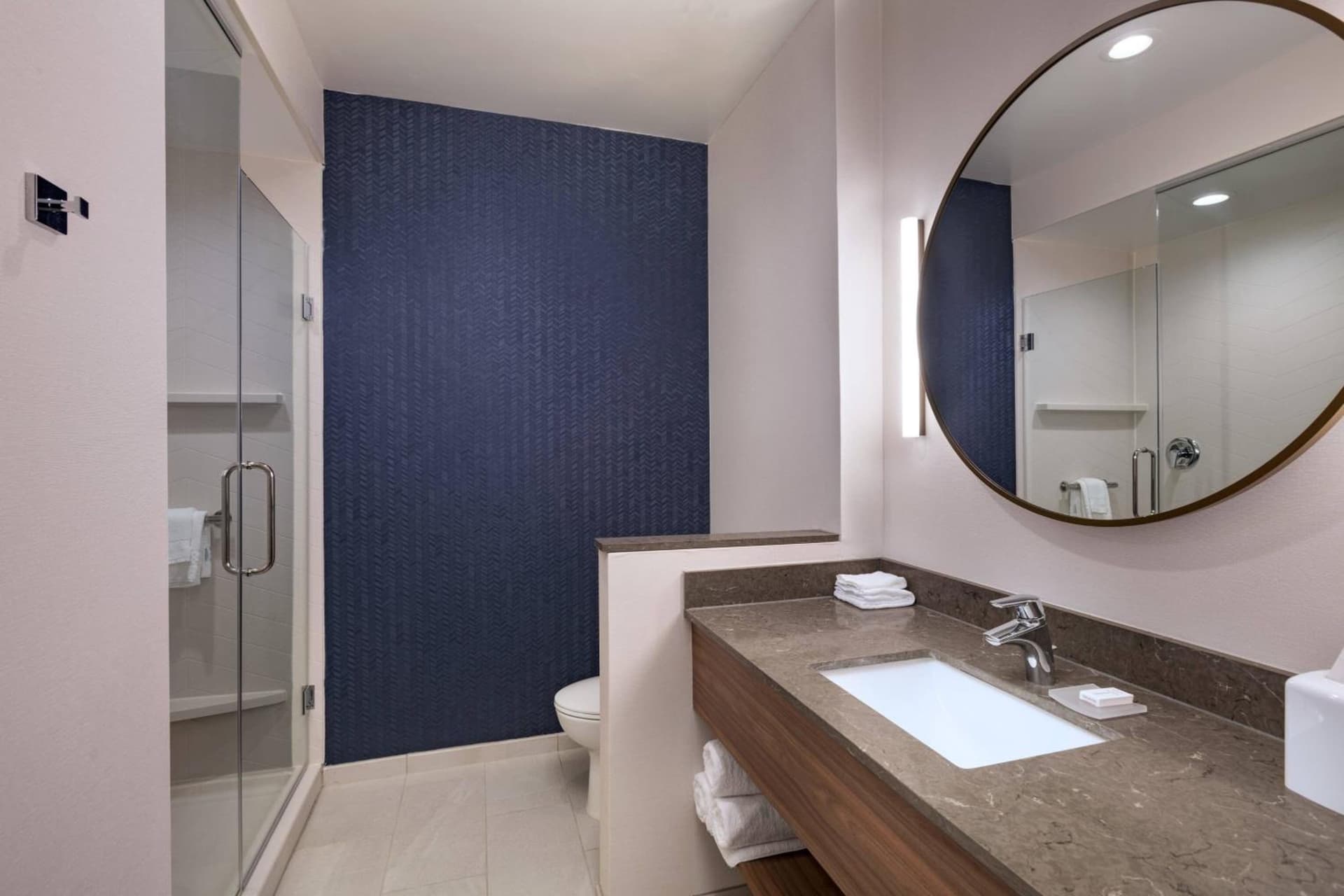 Fairfield Inn & Suites by Marriott Houston Missouri City property views in Missouri City, TX — gallery photo 3