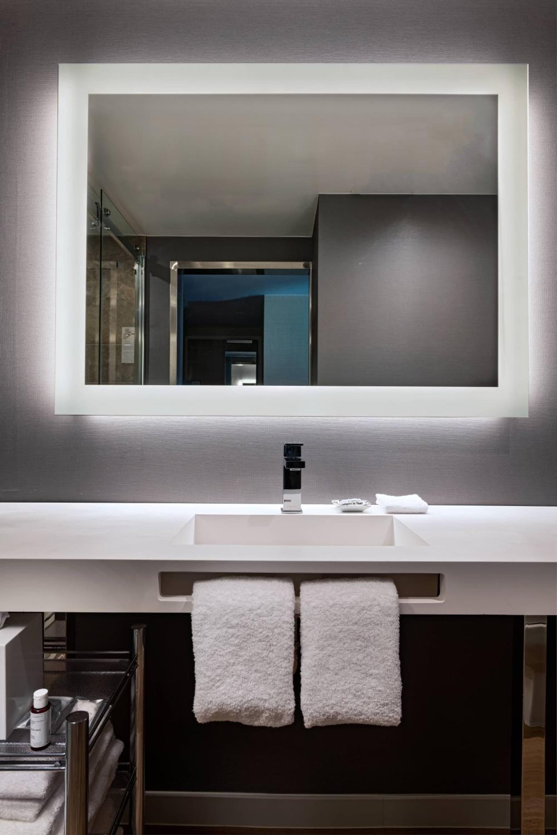 AC Hotel Fort Worth Downtown interior in Fort Worth, TX — gallery photo 2