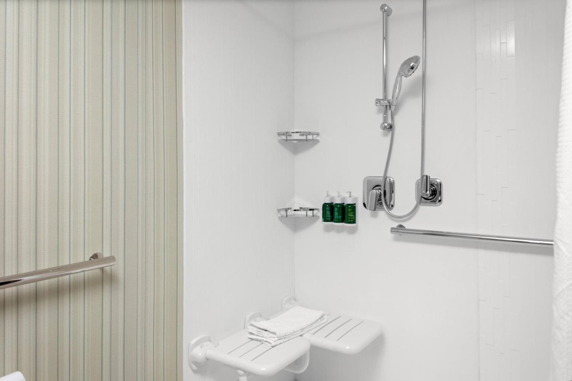 Courtyard by Marriott East Lansing Okemos gallery photo in Okemos, MI — image 13