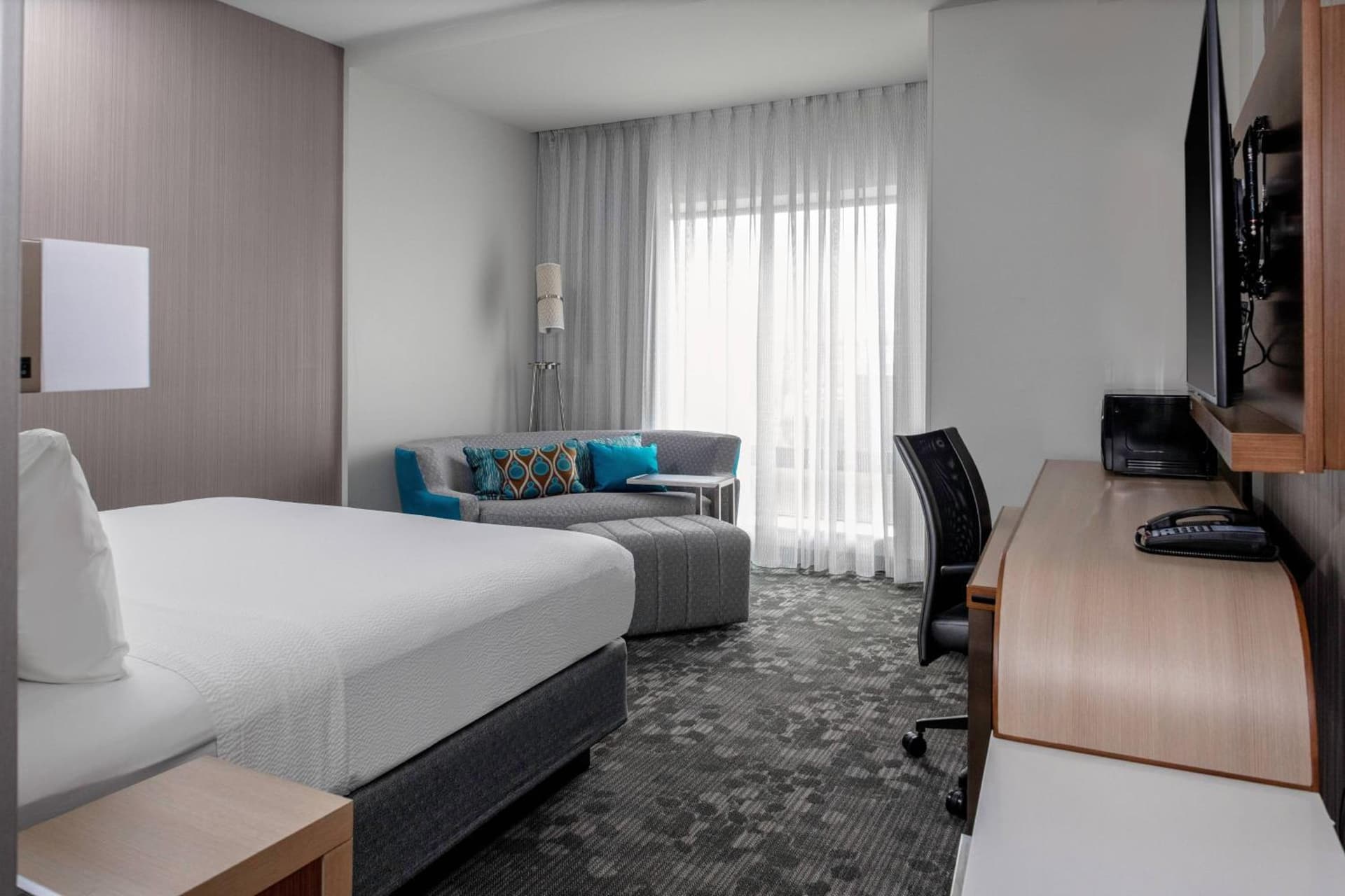 Courtyard by Marriott East Lansing Okemos gallery photo in Okemos, MI — image 8