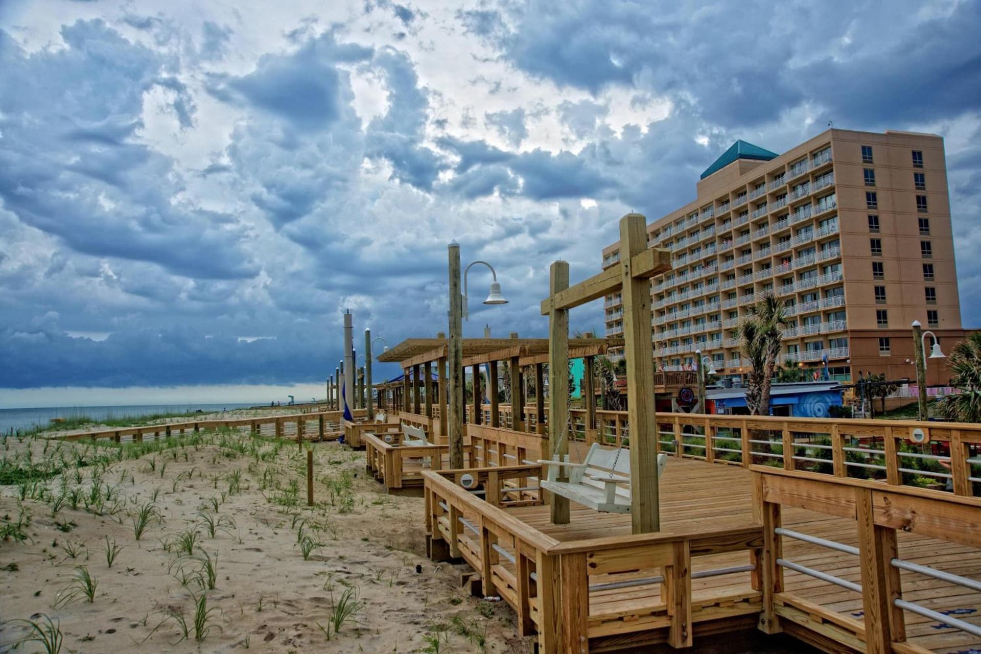 Courtyard by Marriott Carolina Beach Oceanfront interior in Carolina Beach, NC — gallery photo 2
