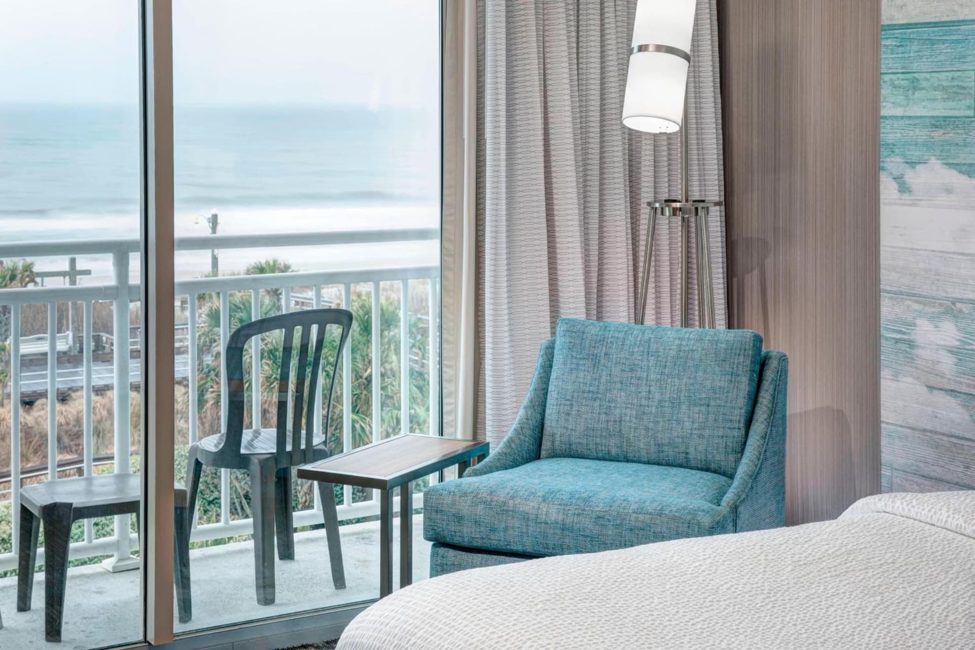 Courtyard by Marriott Carolina Beach Oceanfront gallery photo in Carolina Beach, NC — image 38