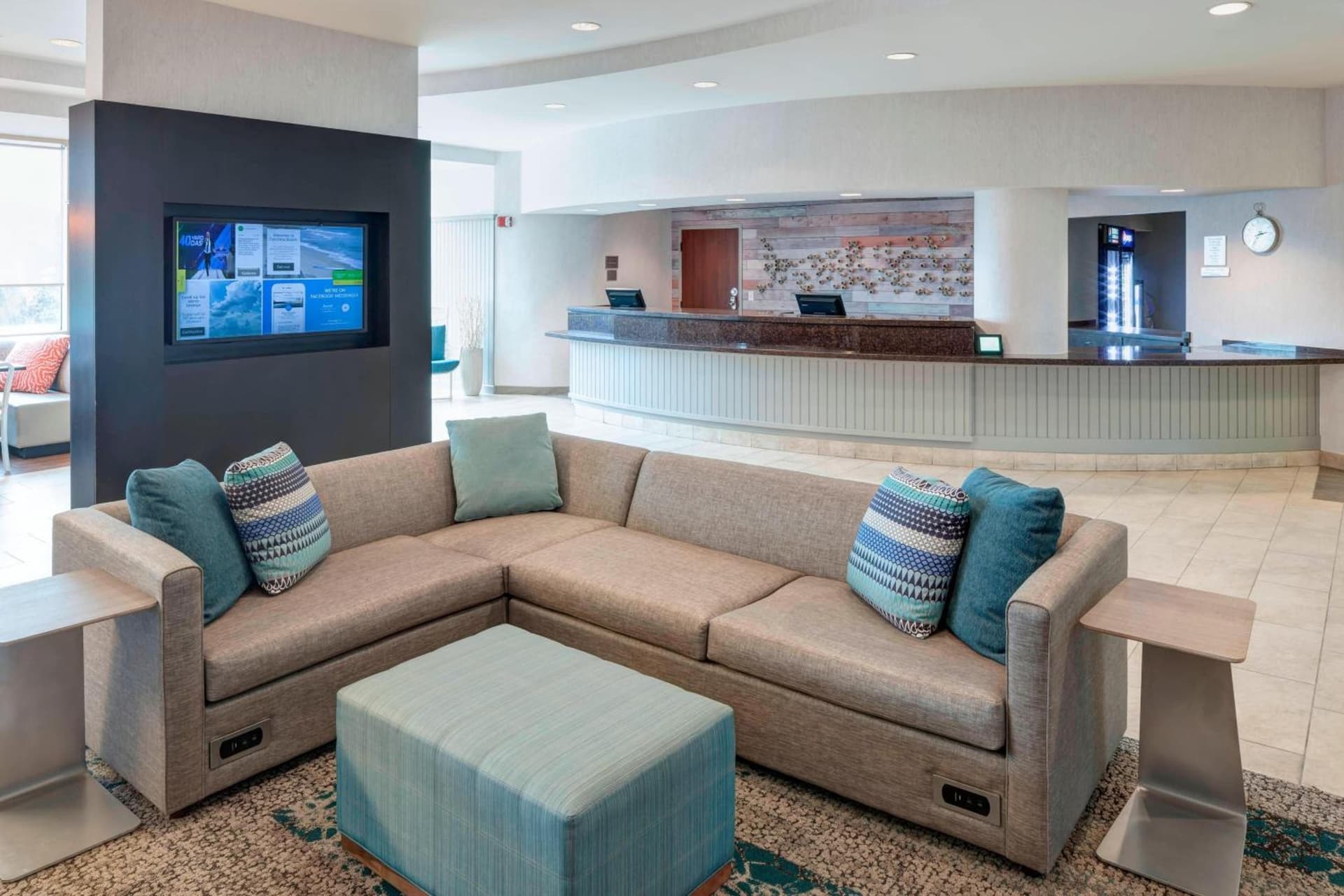 Courtyard by Marriott Carolina Beach Oceanfront property views in Carolina Beach, NC — gallery photo 3