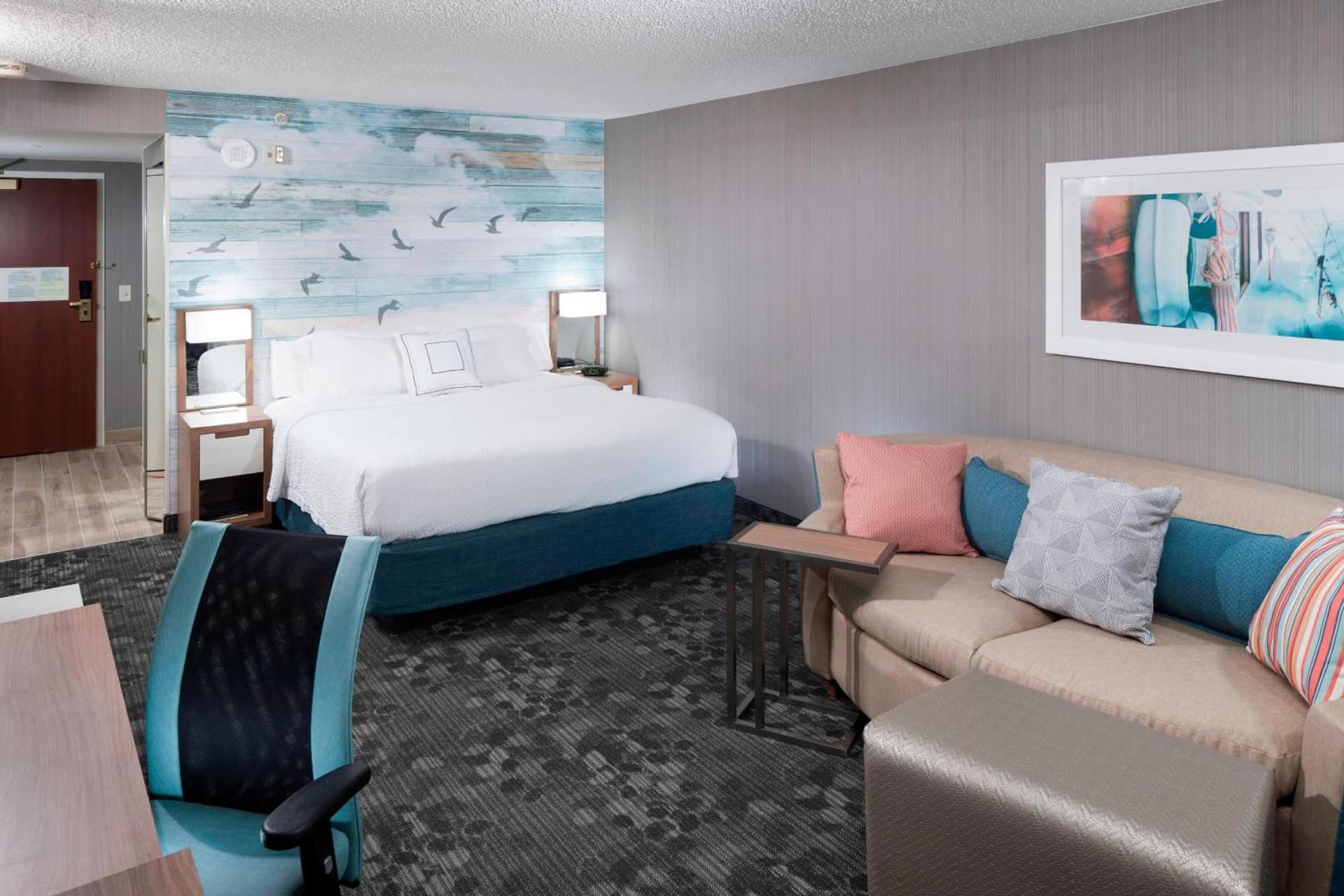 Courtyard by Marriott Carolina Beach Oceanfront gallery photo in Carolina Beach, NC — image 12