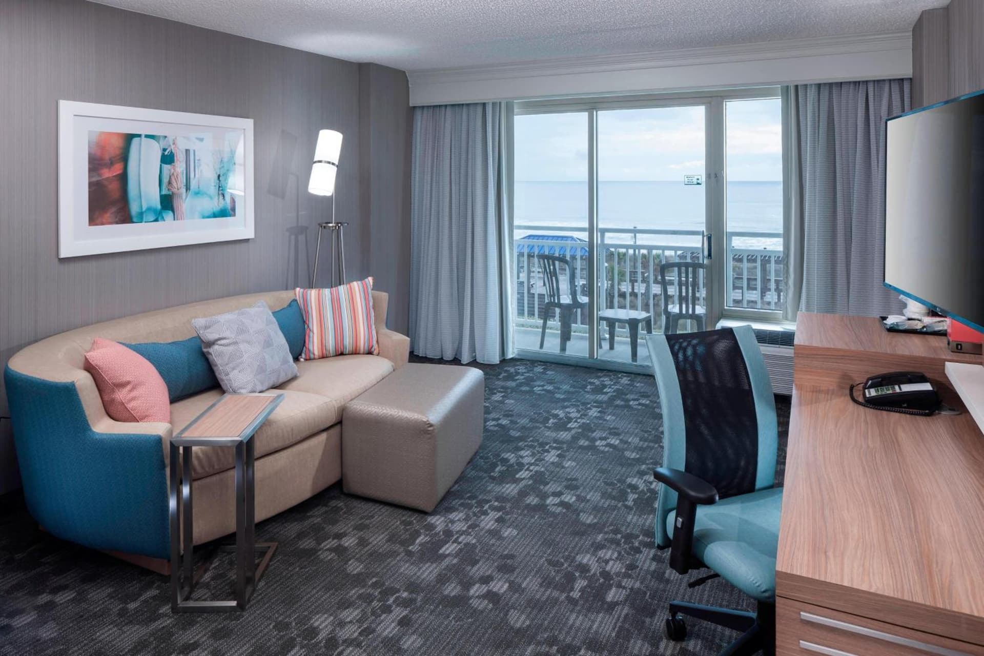 Courtyard by Marriott Carolina Beach Oceanfront gallery photo in Carolina Beach, NC — image 28