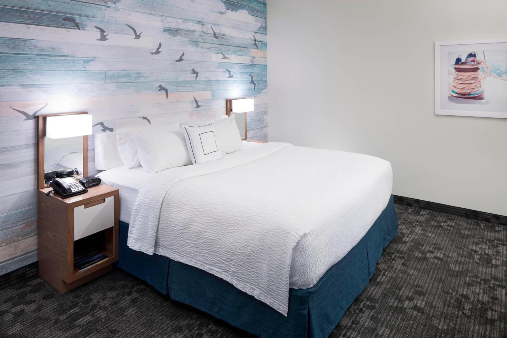 Courtyard by Marriott Carolina Beach Oceanfront gallery photo in Carolina Beach, NC — image 11