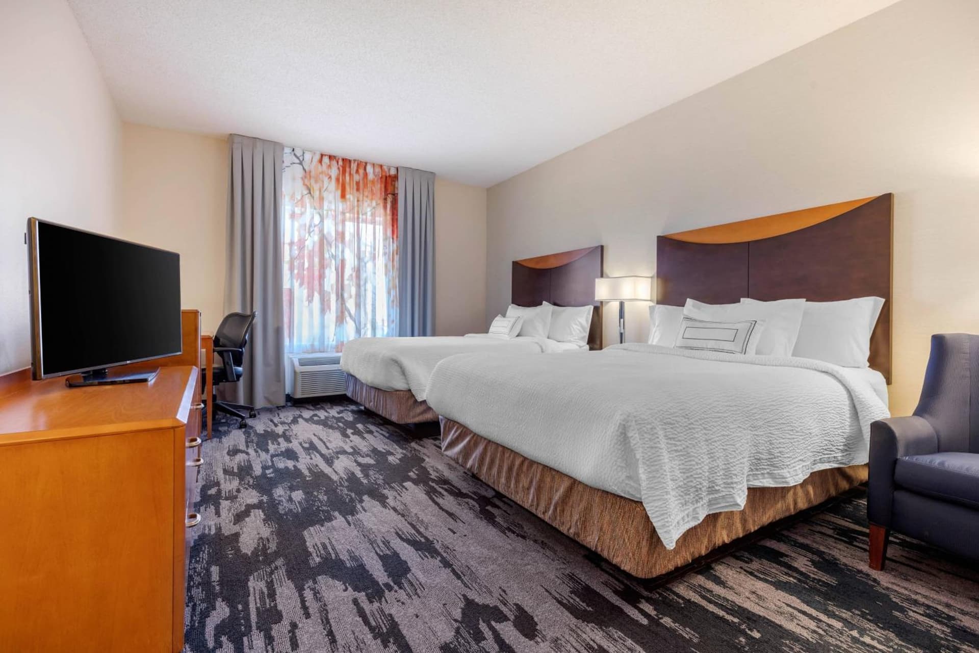 Fairfield Inn & Suites by Marriott Rockford interior in Rockford, IL — gallery photo 2
