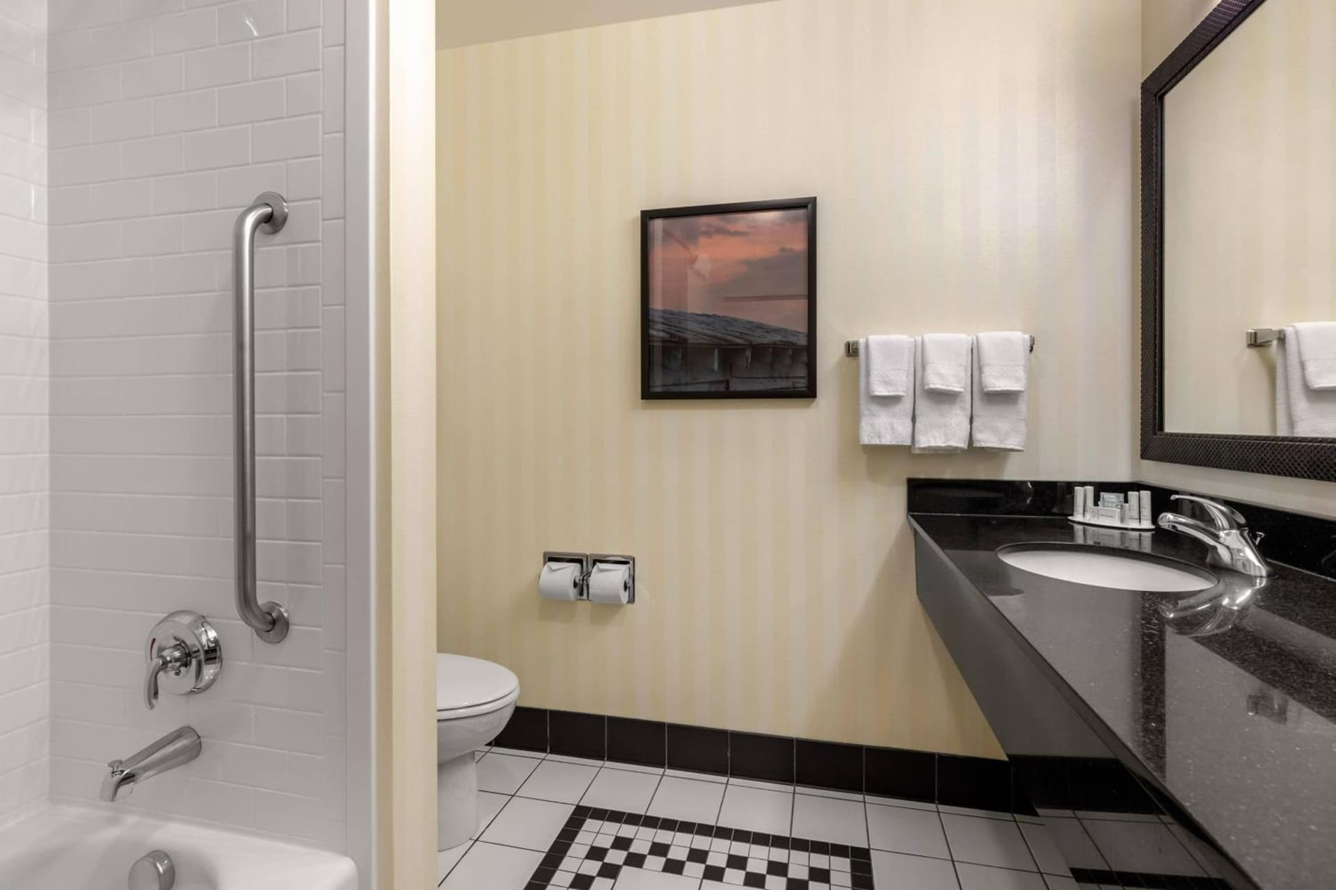 Fairfield Inn & Suites by Marriott Rockford gallery photo in Rockford, IL — image 18