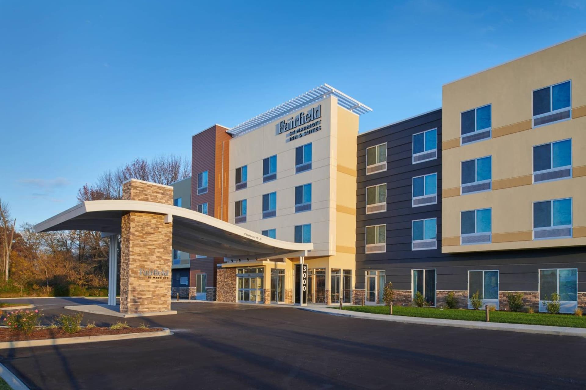 Fairfield Inn & Suites by Marriott Louisville Jeffersonville featured exterior or lobby in Jeffersonville, IN — similar hotel