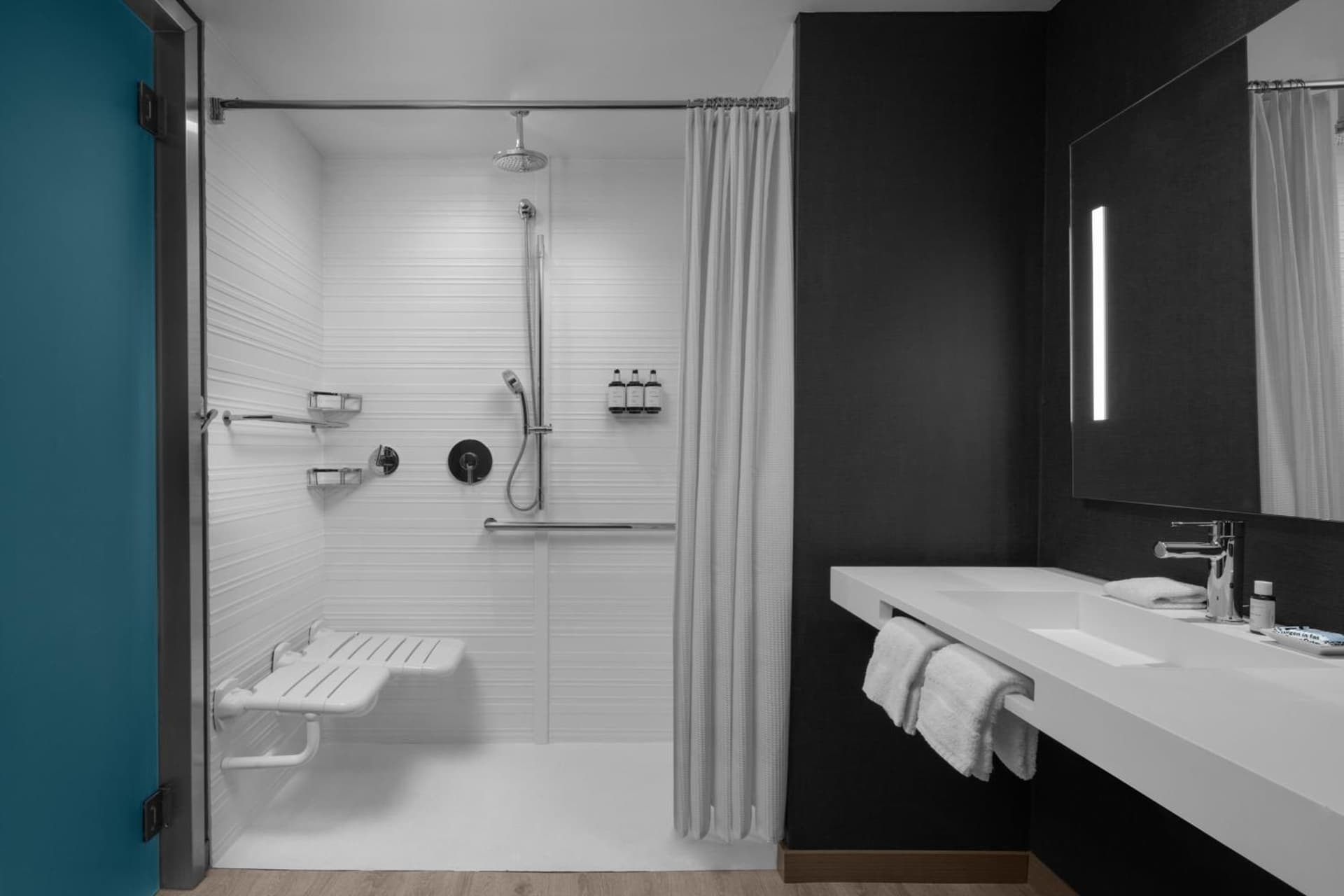 AC Hotel by Marriott Tampa Airport interior in Tampa, FL — gallery photo 2