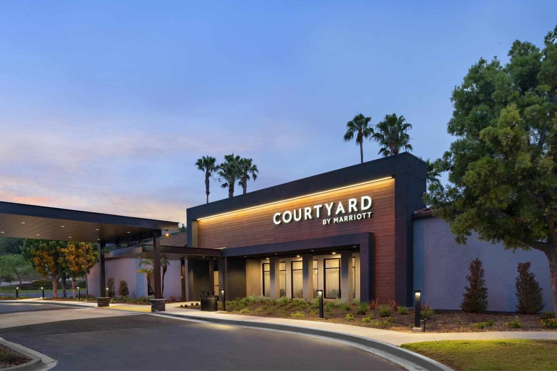 Courtyard by Marriott Los Angeles Hacienda Heights Orange County interior in Hacienda Heights, CA — gallery photo 2