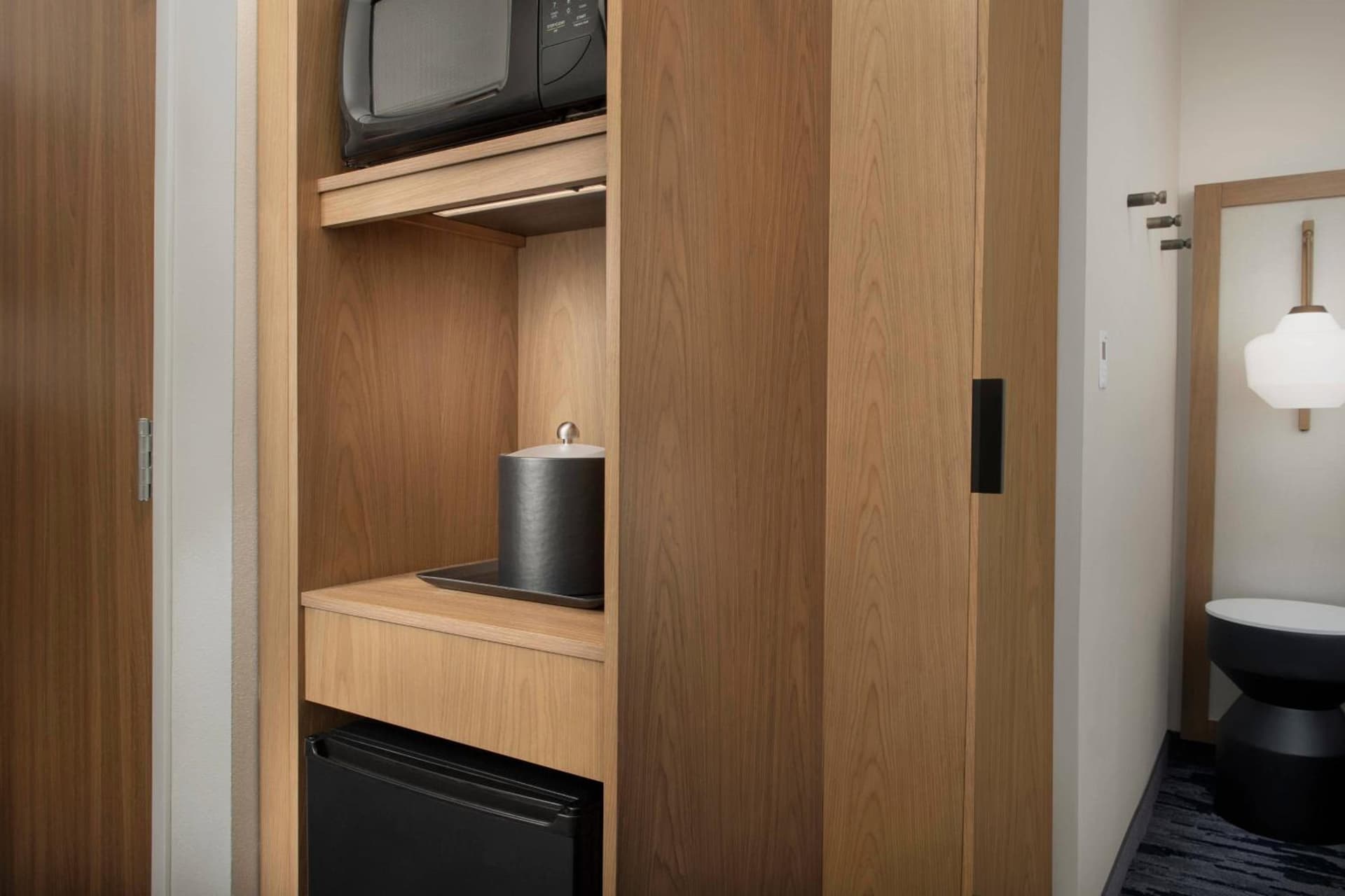 Fairfield Inn & Suites by Marriott Santa Rosa Rohnert Park gallery photo in Rohnert Park, CA — image 38